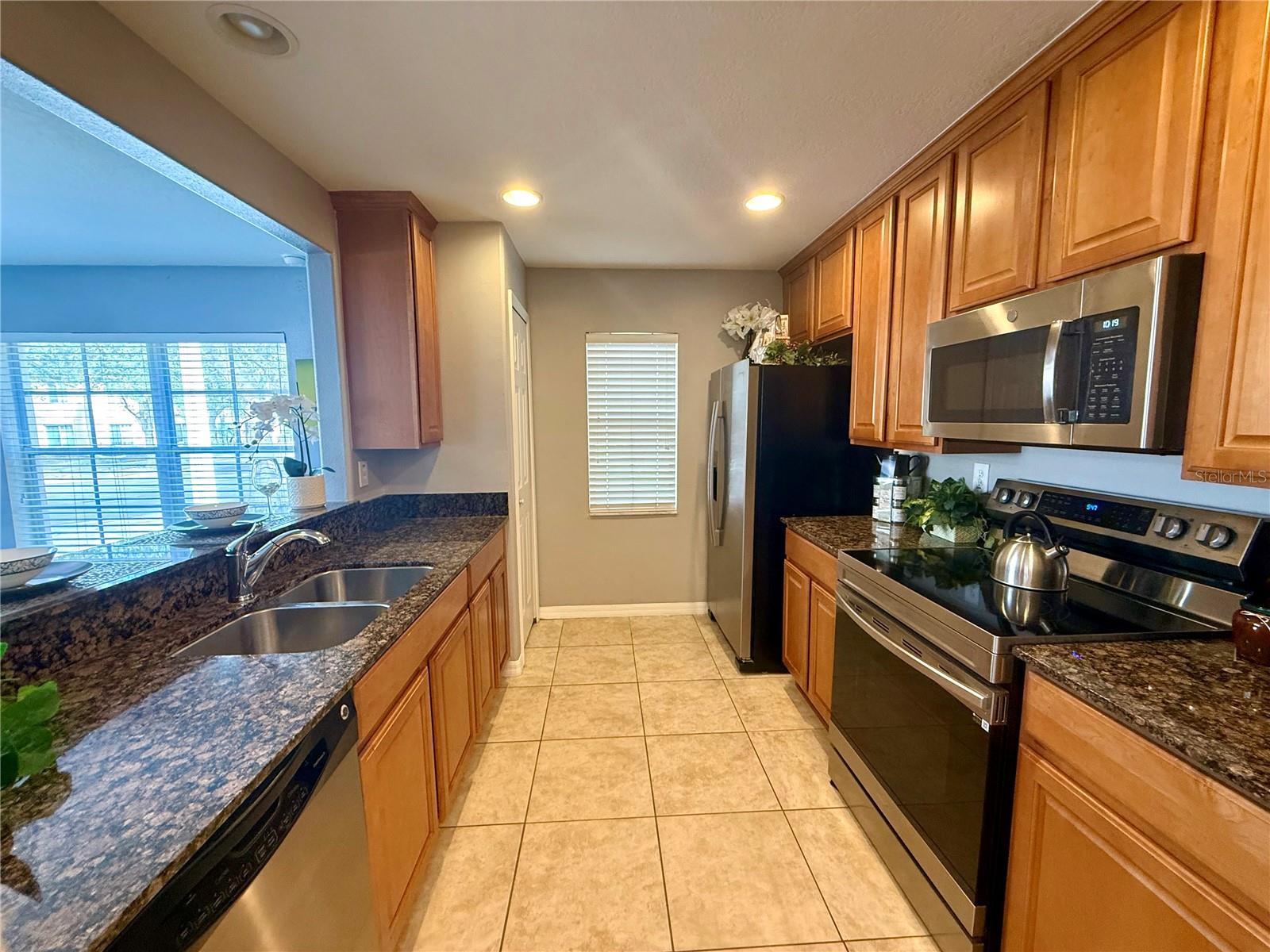 12910 Jessup Watch Pl Property Photo 9