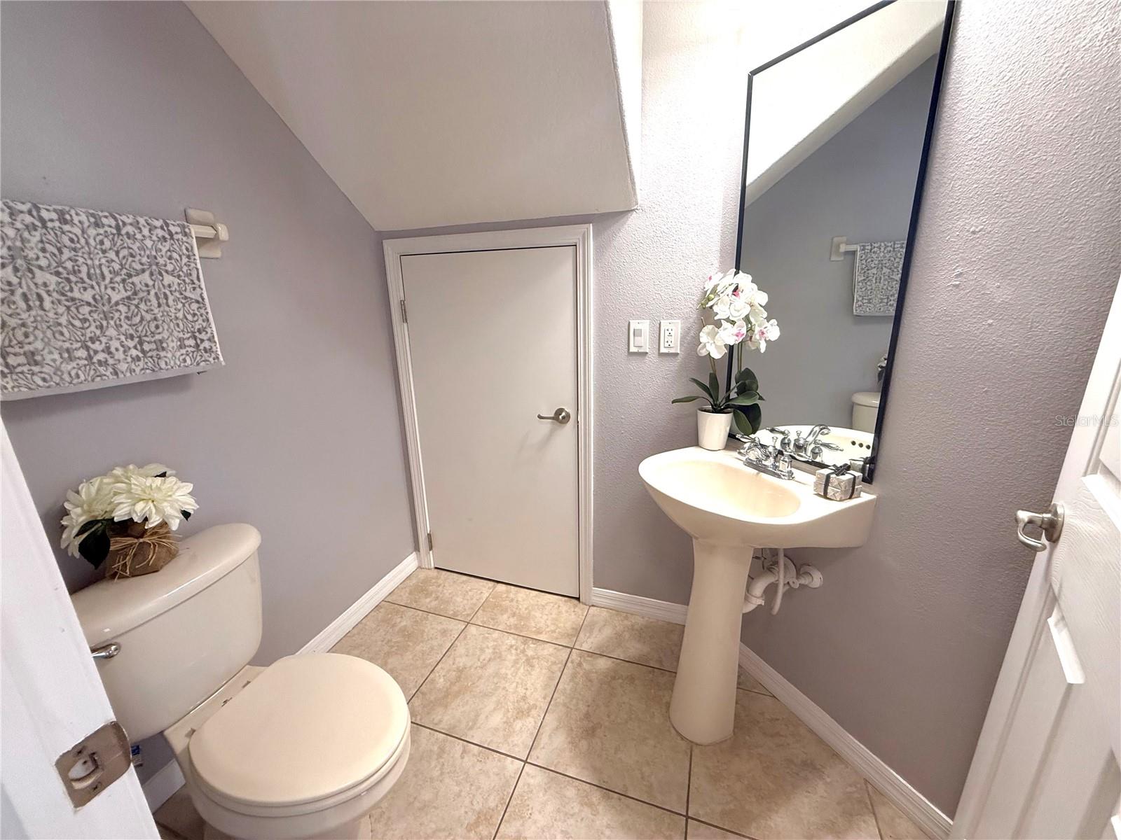 12910 Jessup Watch Pl Property Photo 14