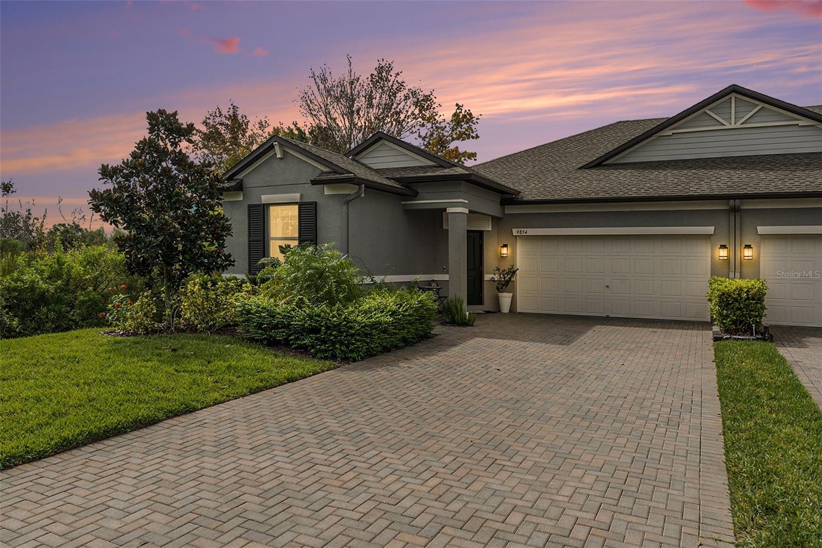 9854 Red Bay Loop Property Photo 1