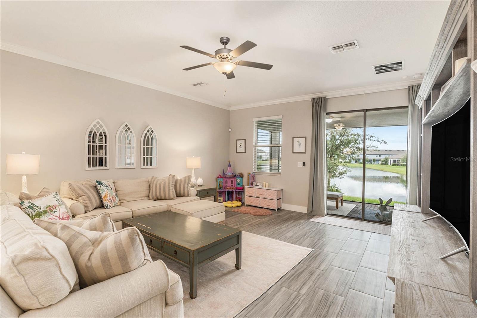 9854 Red Bay Loop Property Photo 18