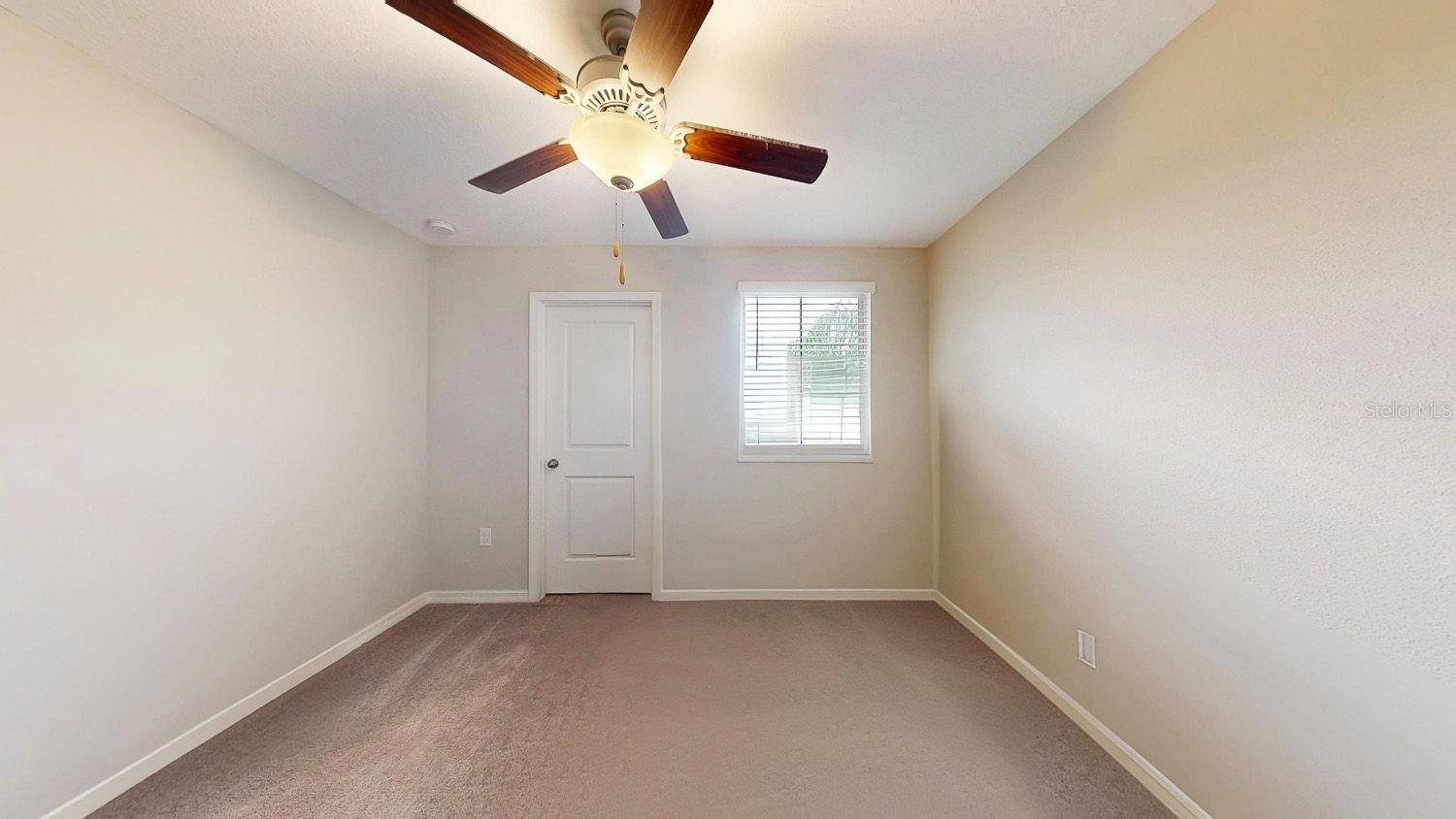 10211 White Linen Ave Property Photo 6