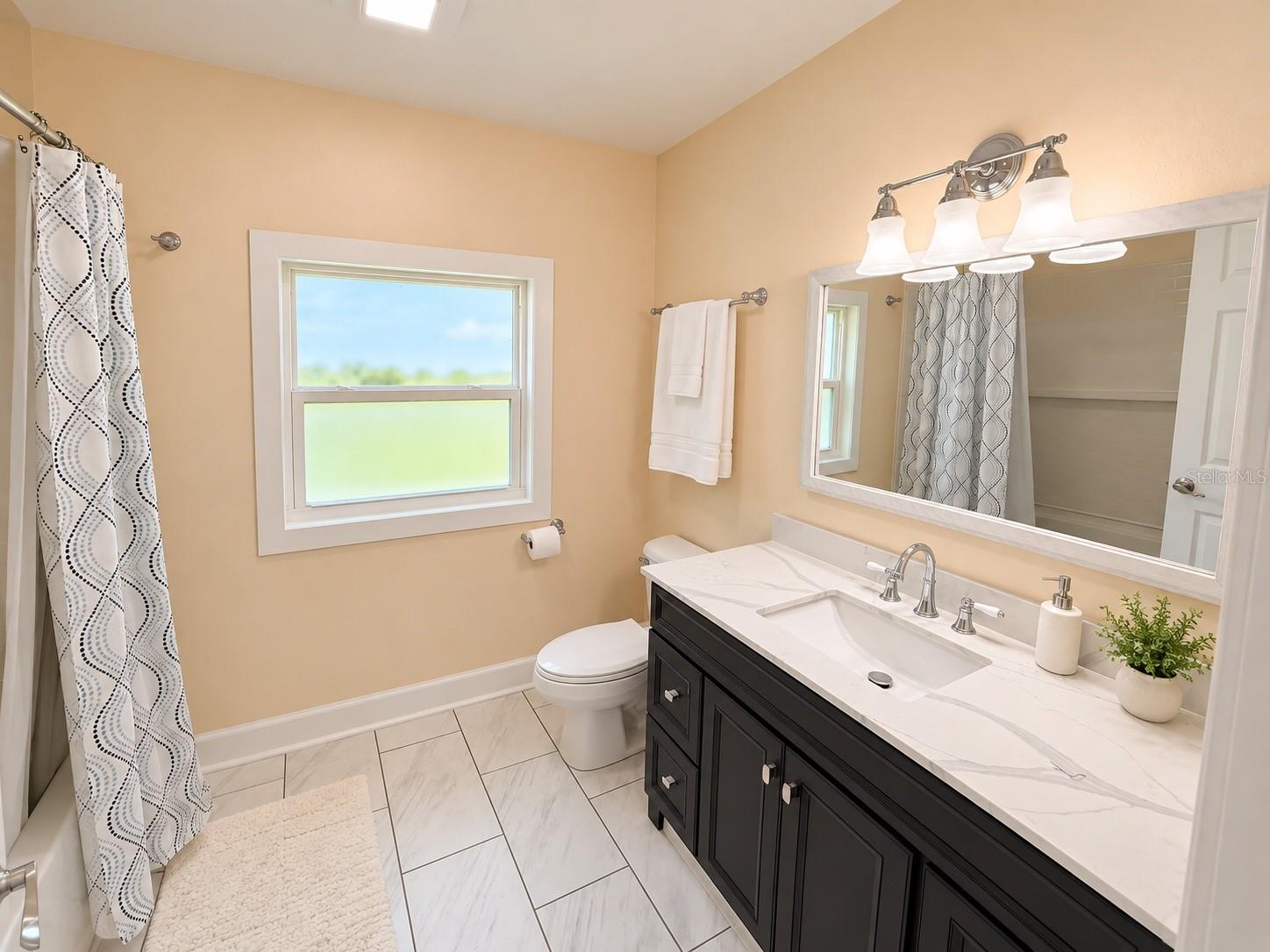 8807 Dyer Rd Property Photo 14