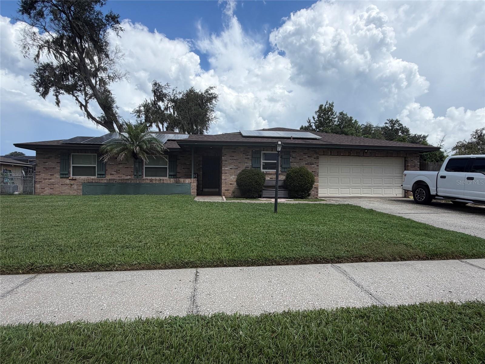 814 Shangri La Dr Property Photo 1