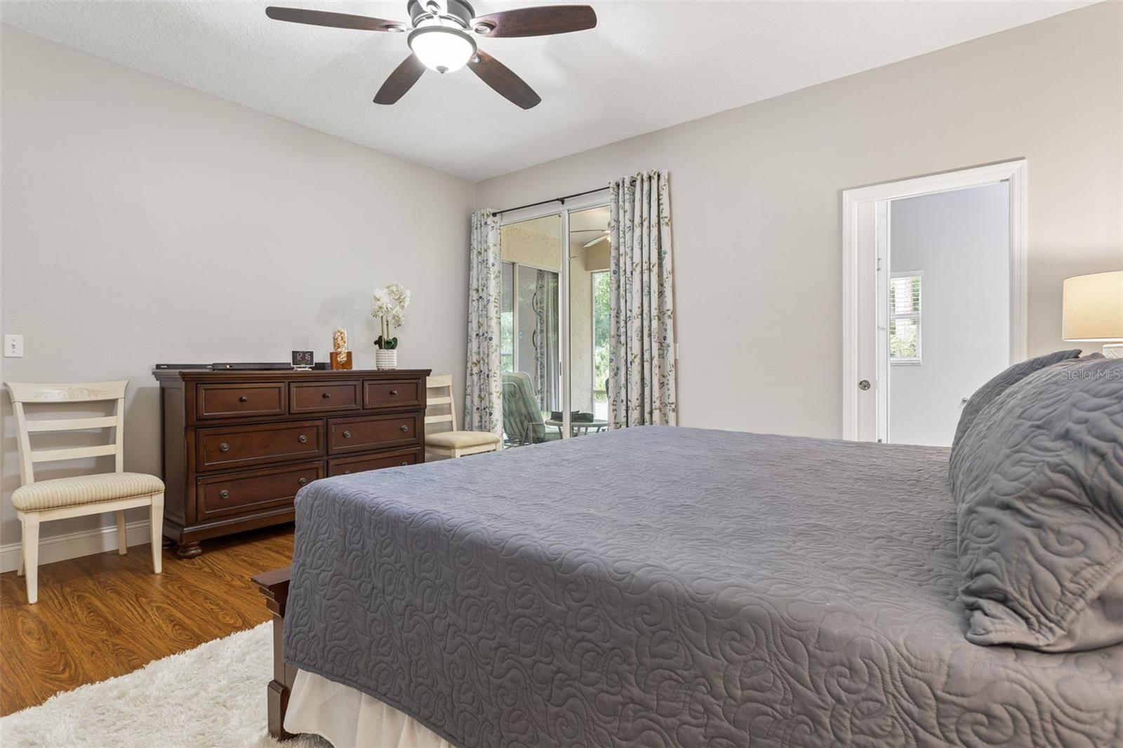3490 Tealwood Cir Property Photo 15