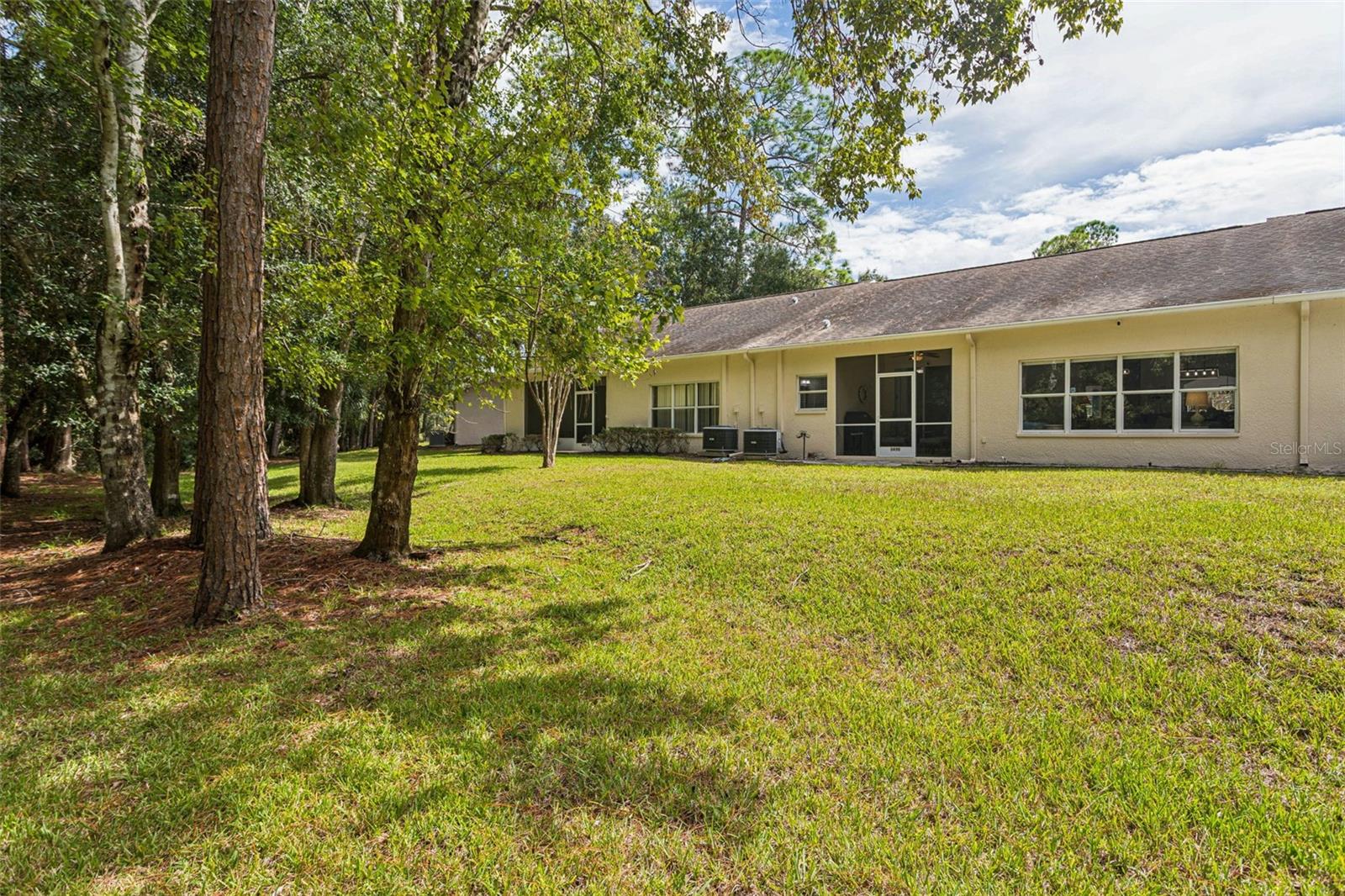 3490 Tealwood Cir Property Photo 23