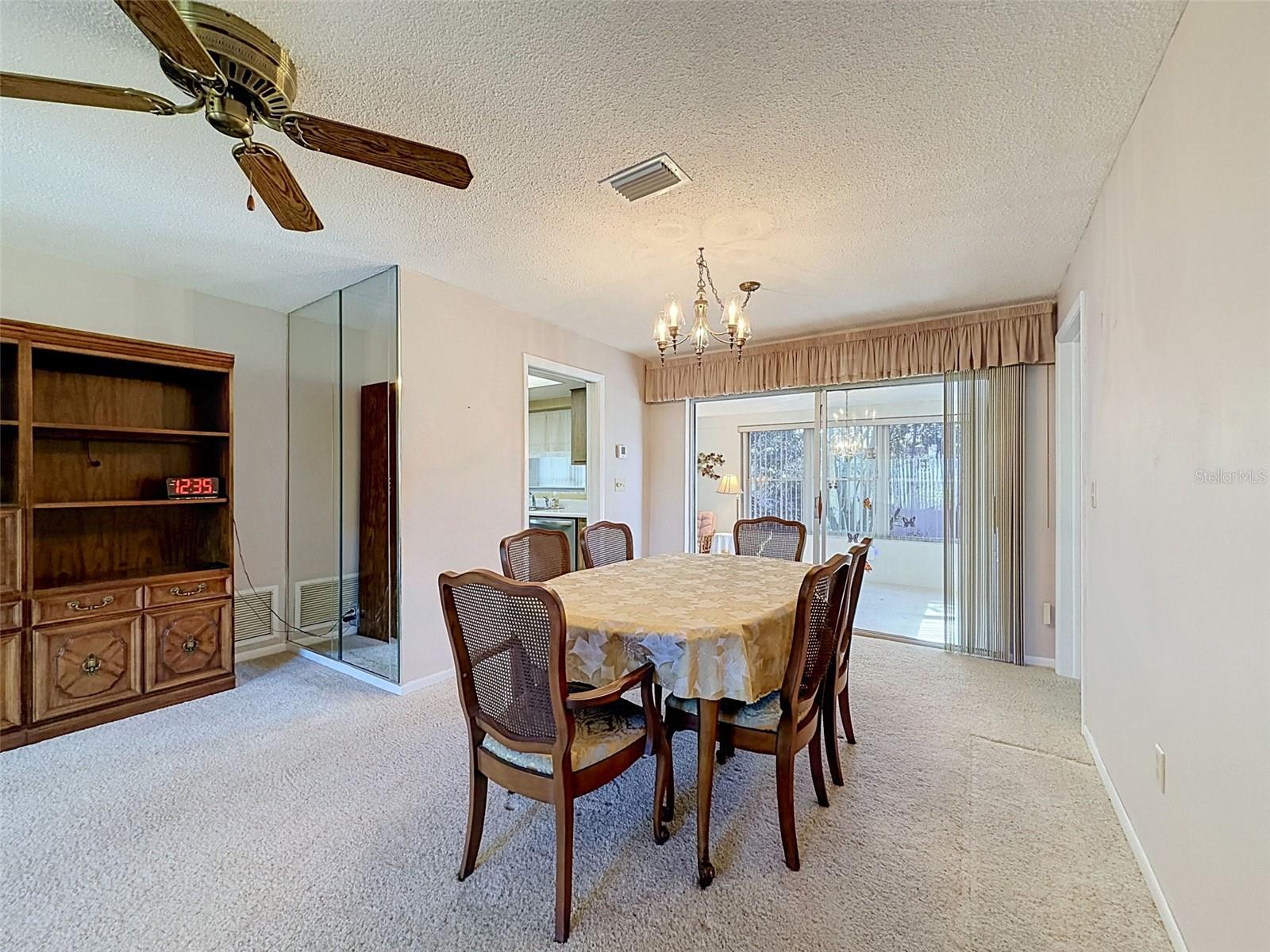 2580 Windwood Dr Property Photo 21