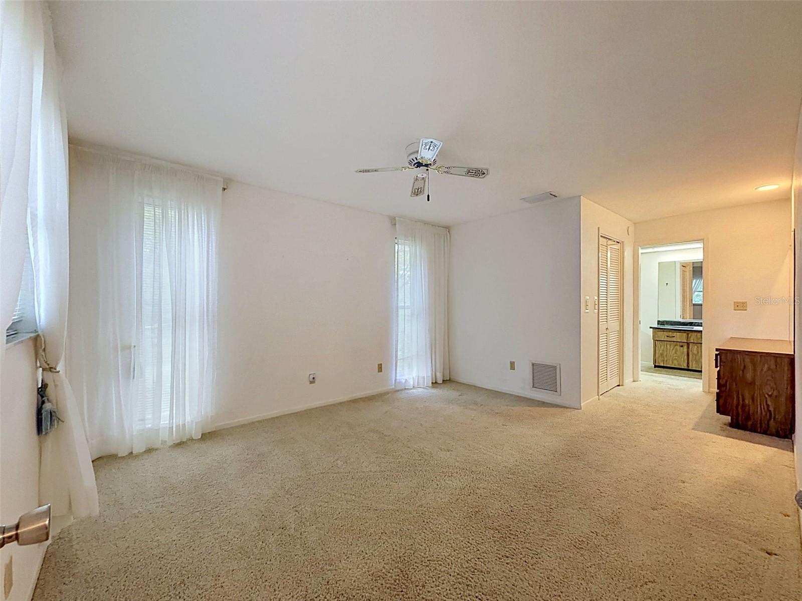 2580 Windwood Dr Property Photo 33