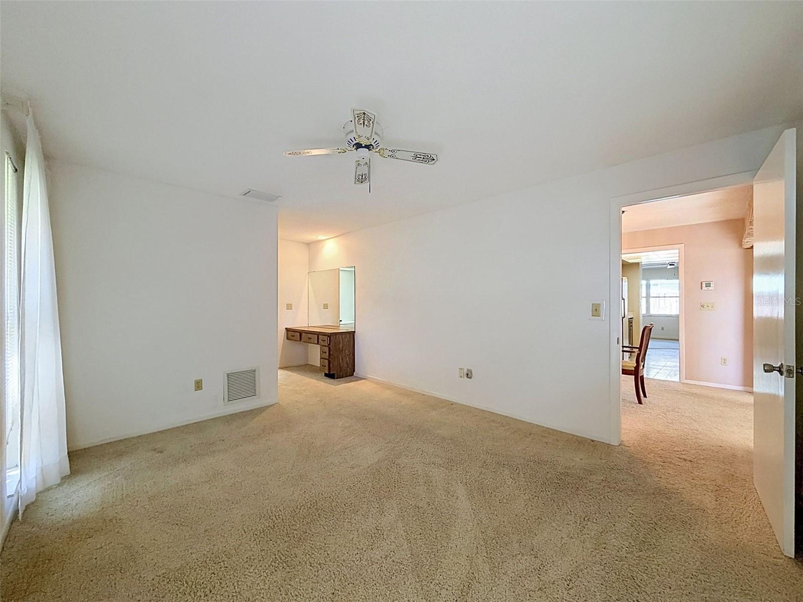 2580 Windwood Dr Property Photo 35