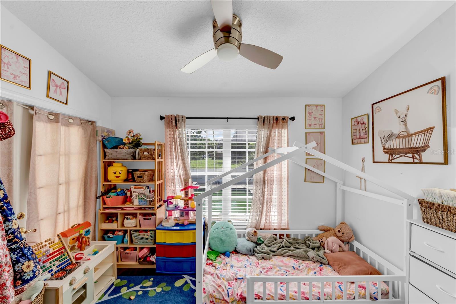 10110 Henderson St Property Photo 17