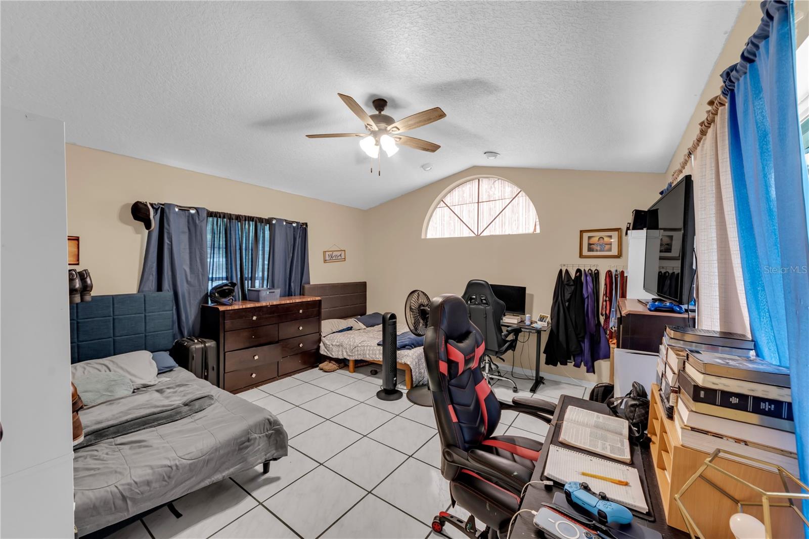 10110 Henderson St Property Photo 20