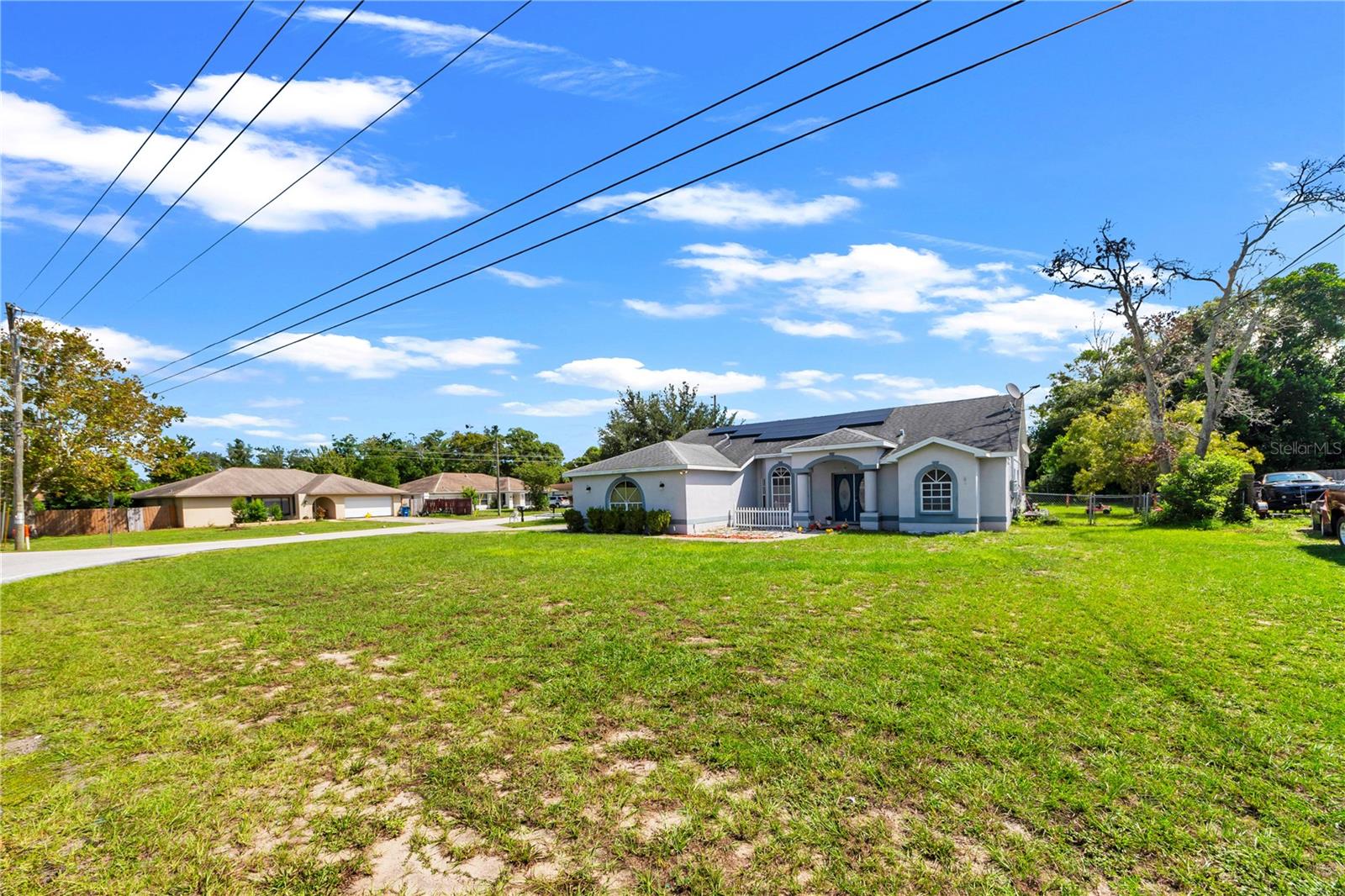 10110 Henderson St Property Photo 38