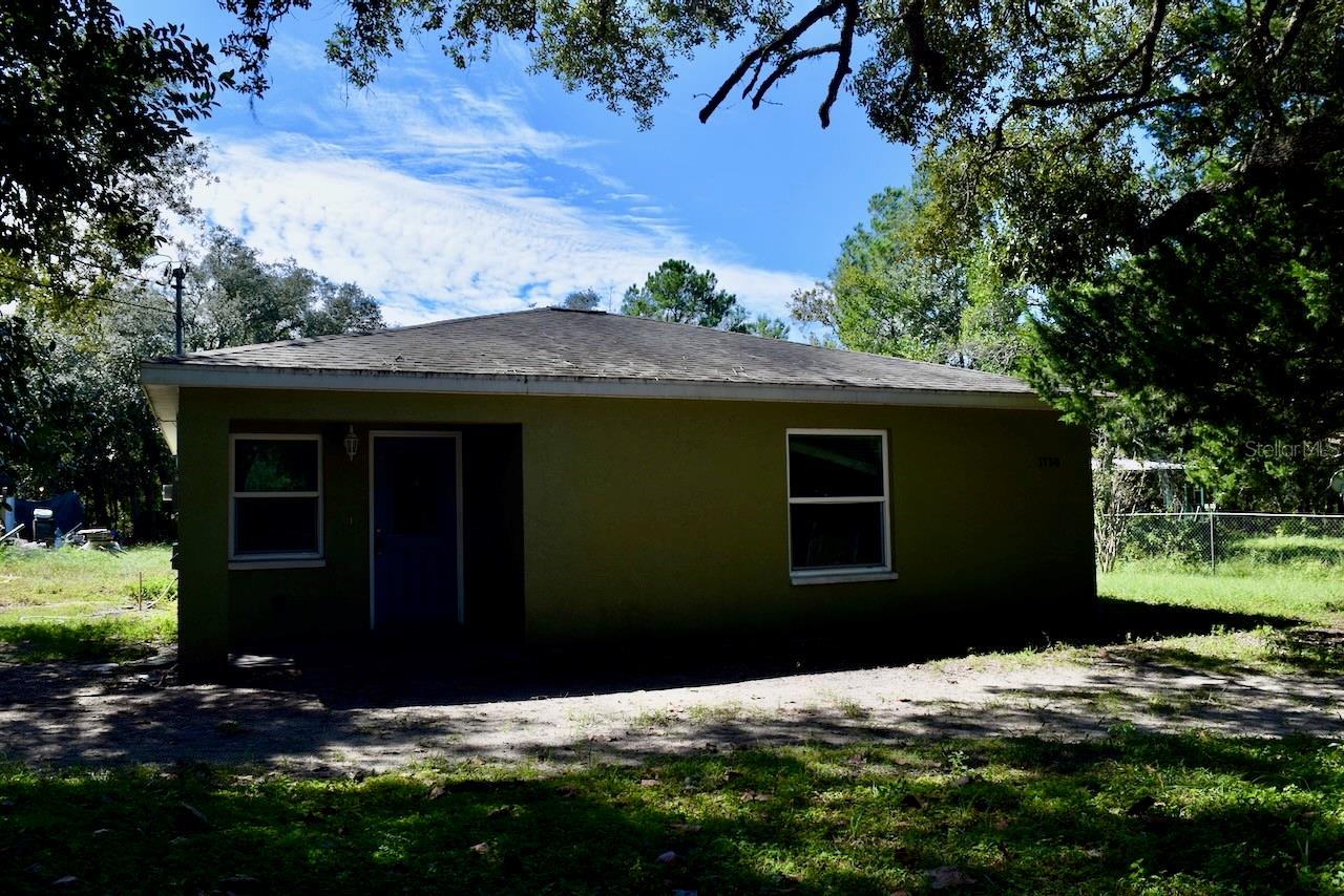 1750 W High Acres St Property Photo 5