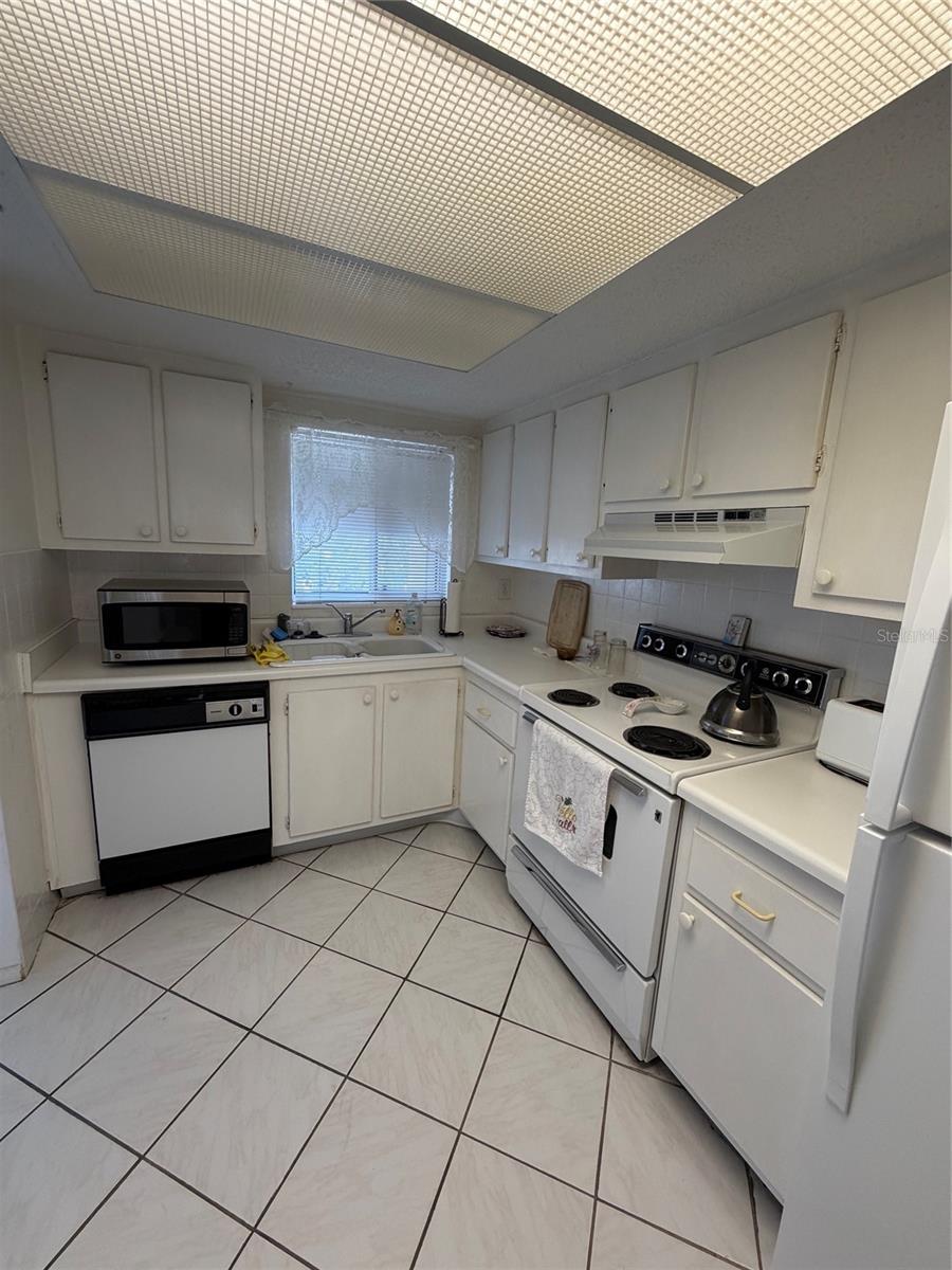 1524 Lakeview Rd #304 Property Photo 6