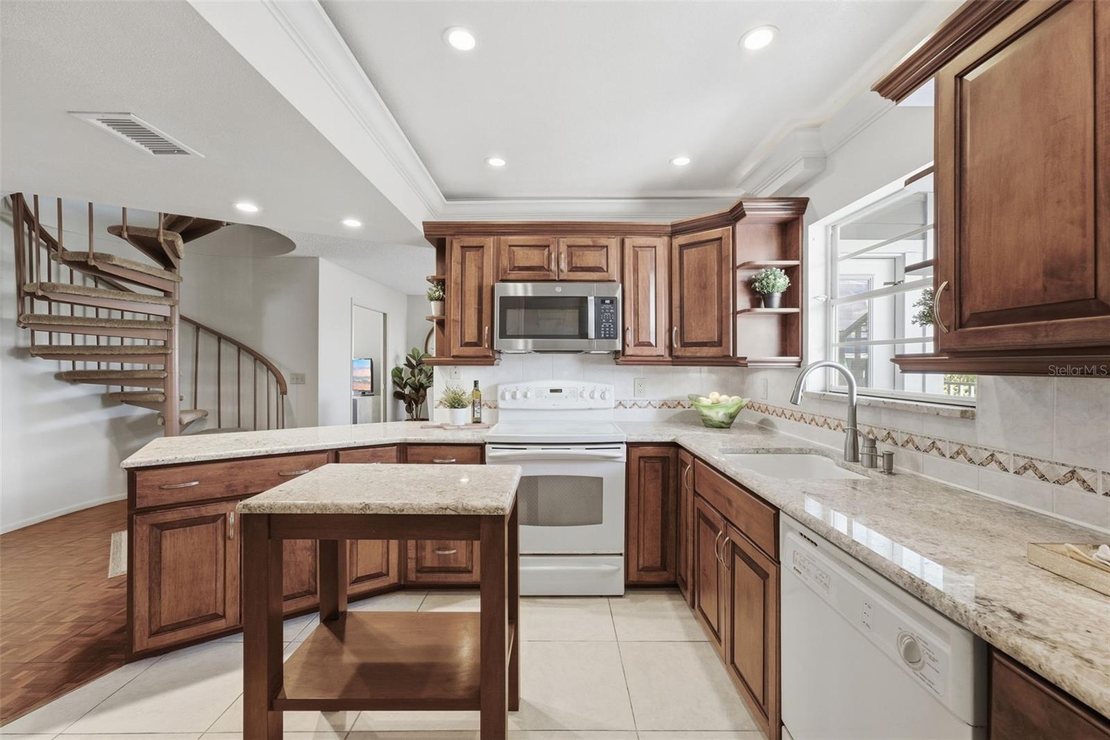 12505 Sunshine Ln Property Photo 12