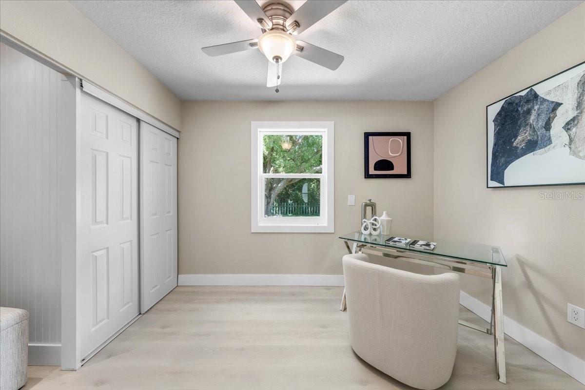 14756 Mockingbird Ln E Property Photo 18