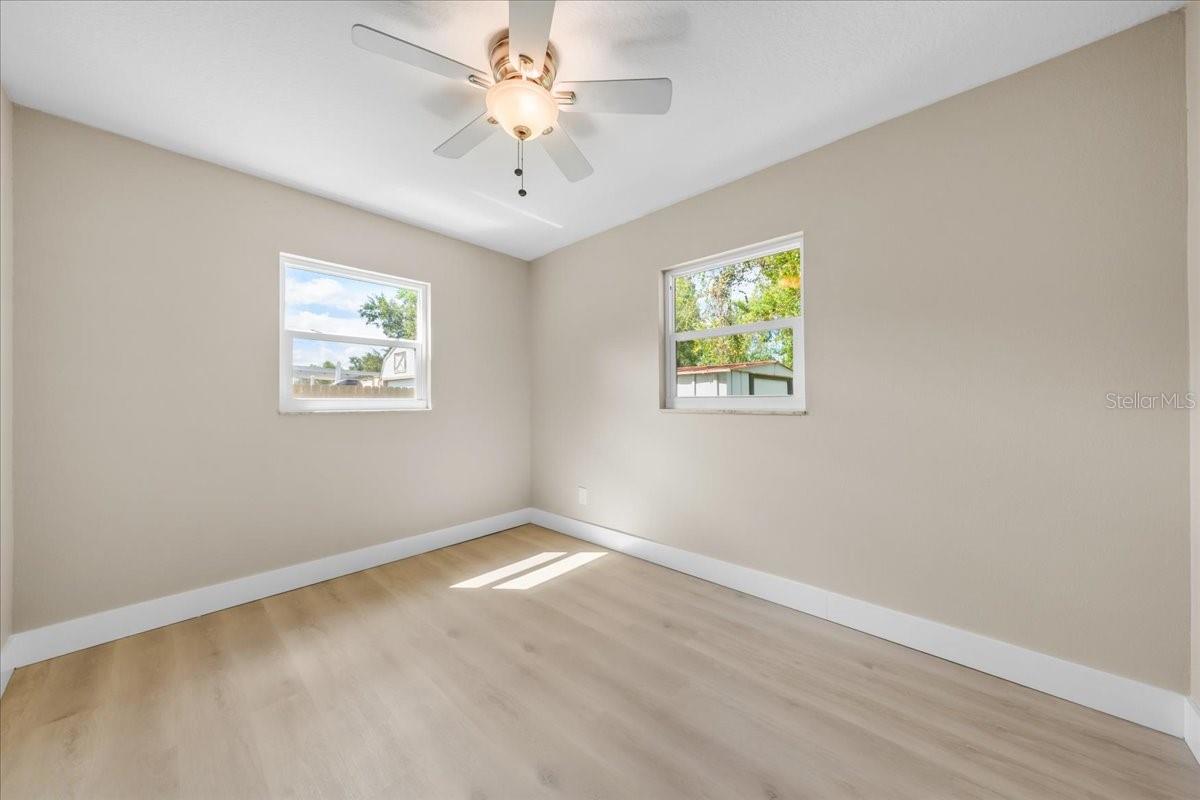 14756 Mockingbird Ln E Property Photo 25