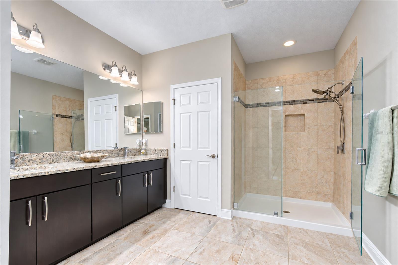 11650 Crowned Sparrow Ln Property Photo 31