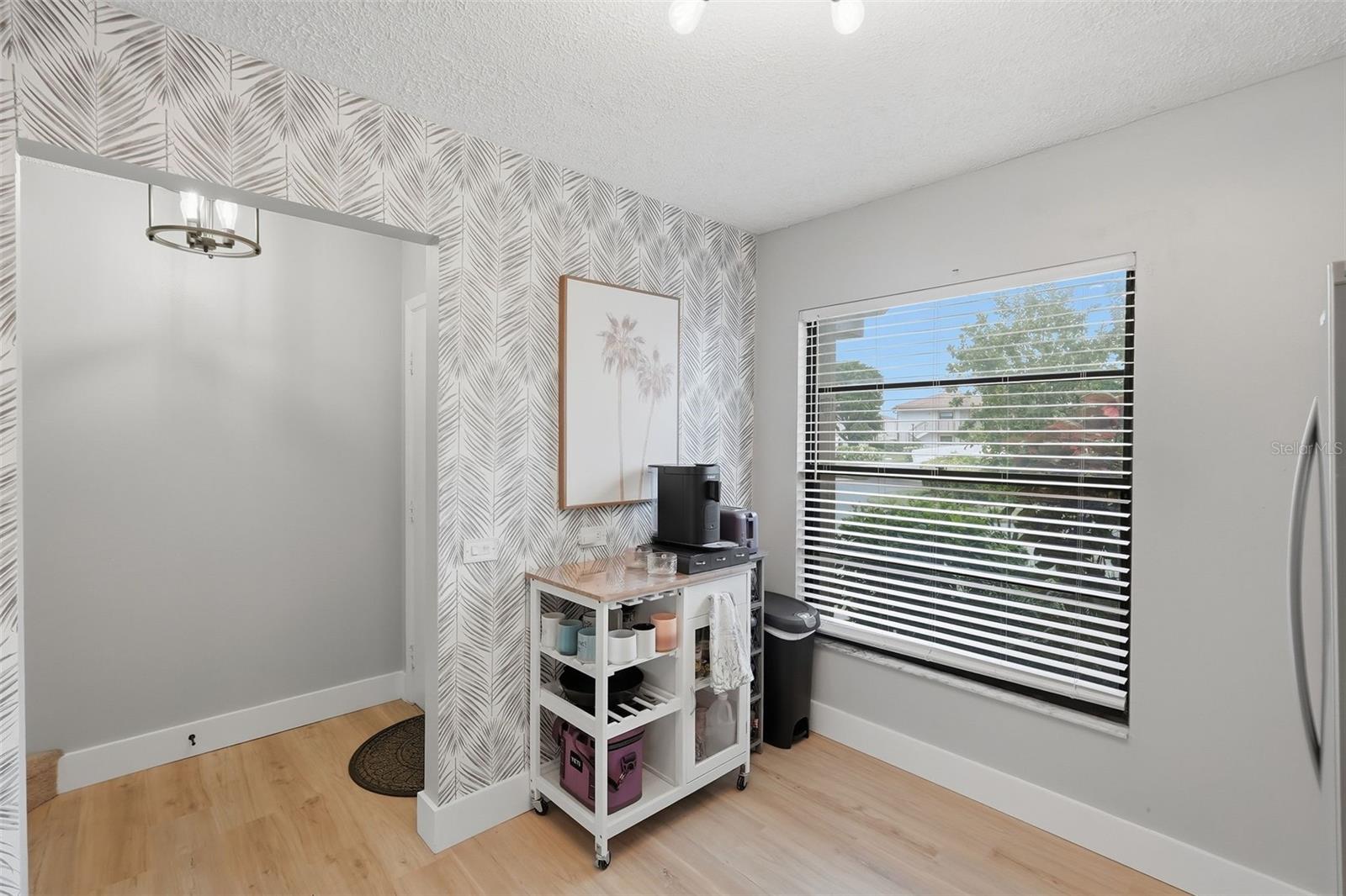 6140 Sun Blvd #7 Property Photo 7