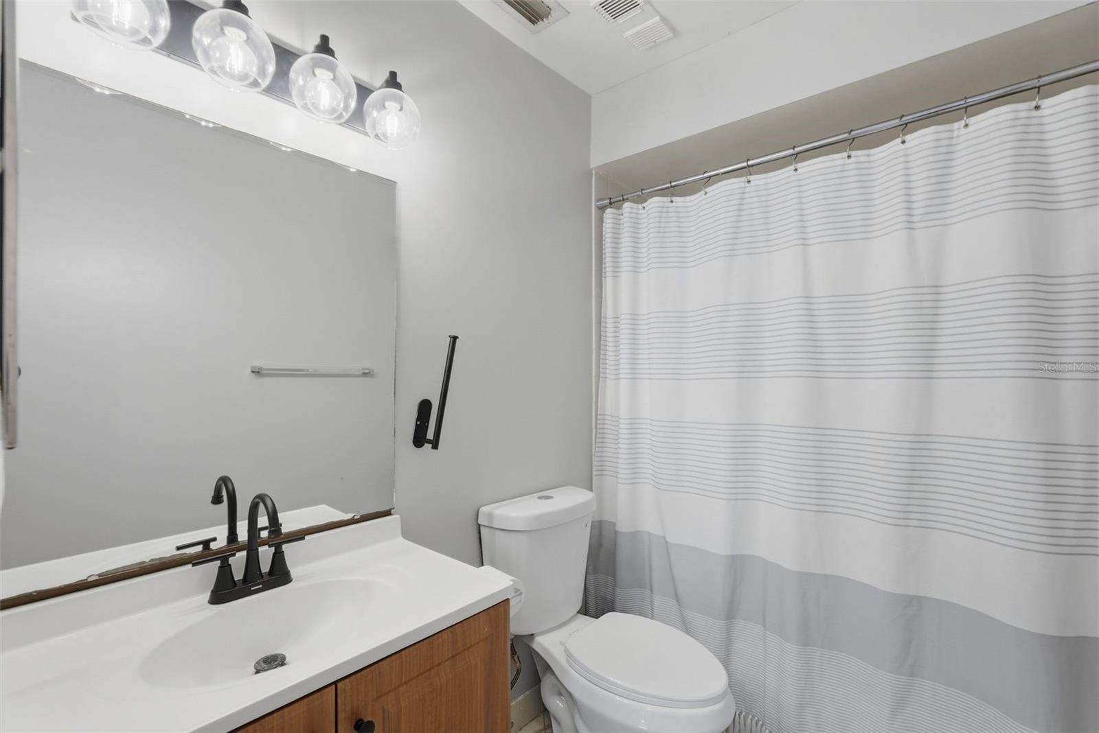 6140 Sun Blvd #7 Property Photo 19