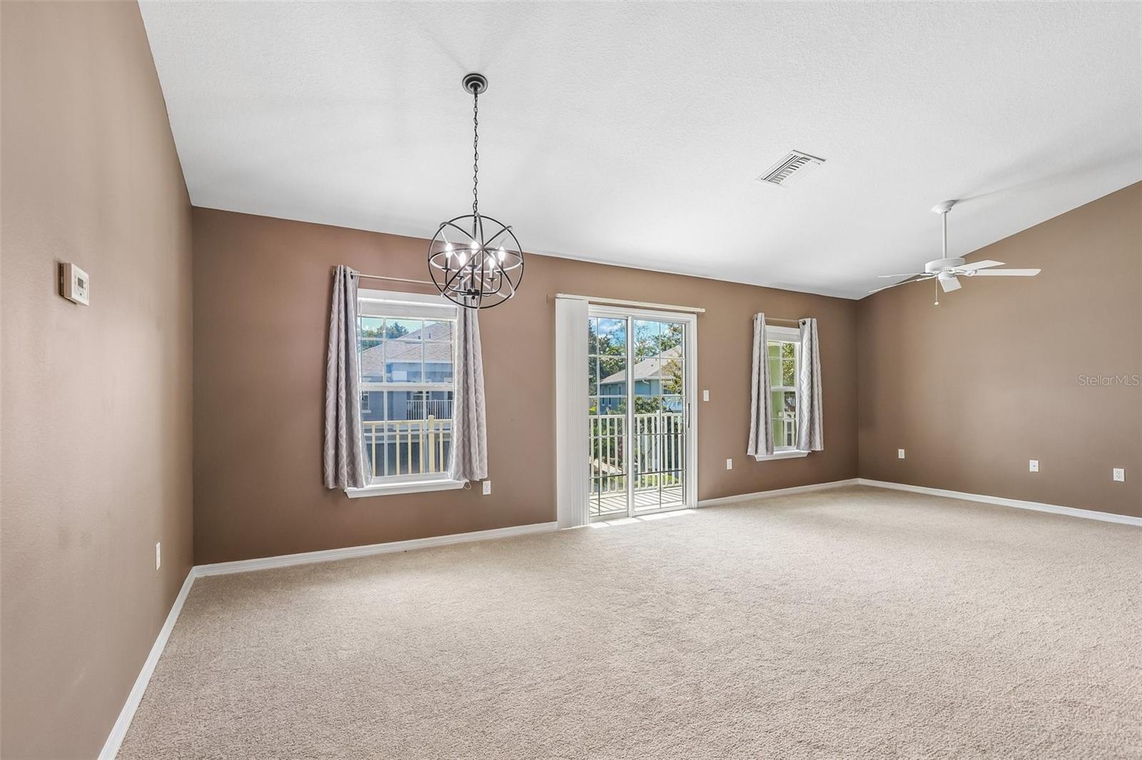 7703 Red Mill Cir Property Photo 11