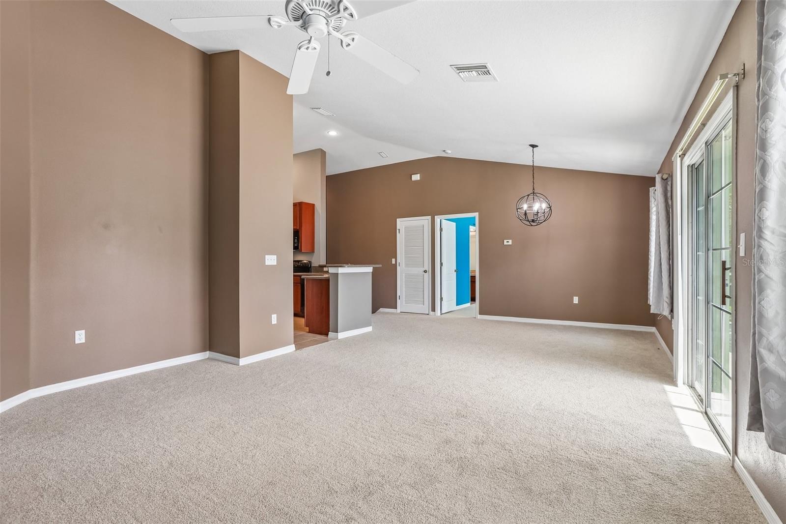 7703 Red Mill Cir Property Photo 16