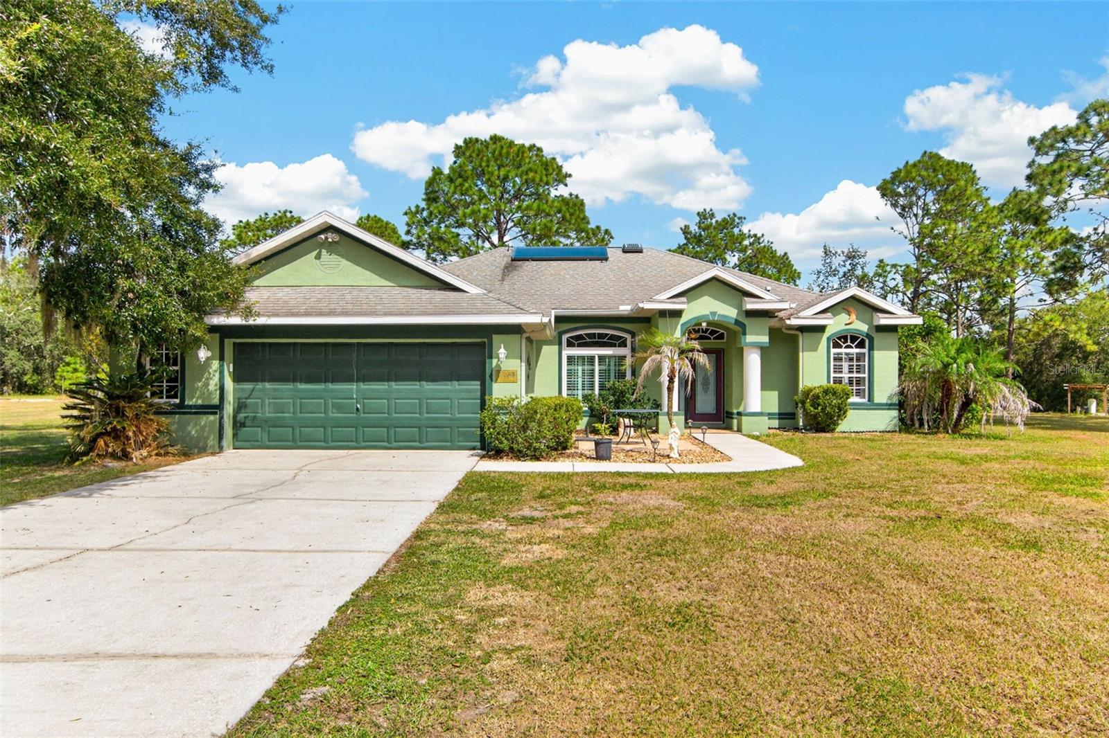 28033 Cricket Hill Rd Property Photo 1