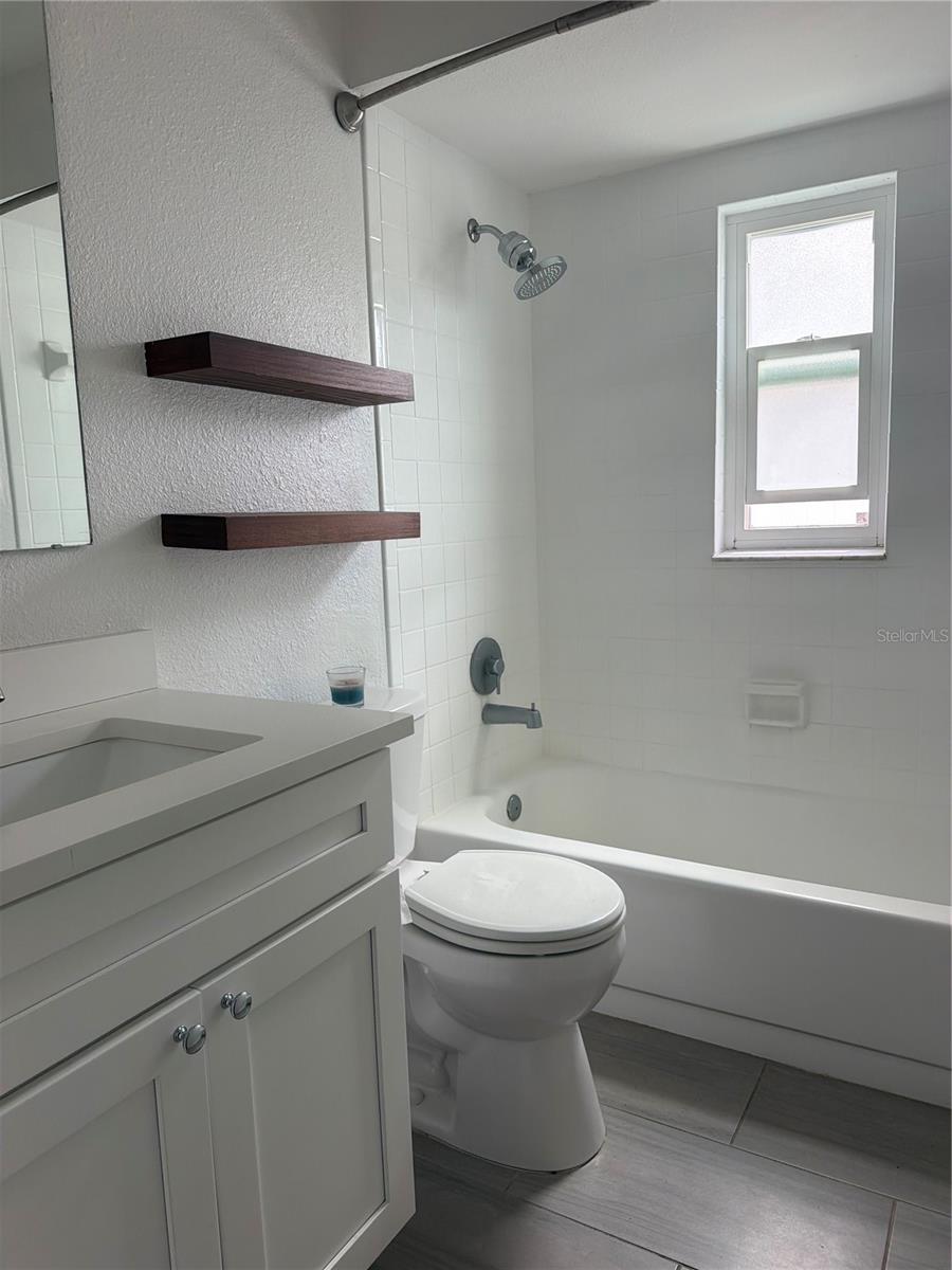 11012 Ashbourne Cir Property Photo 10