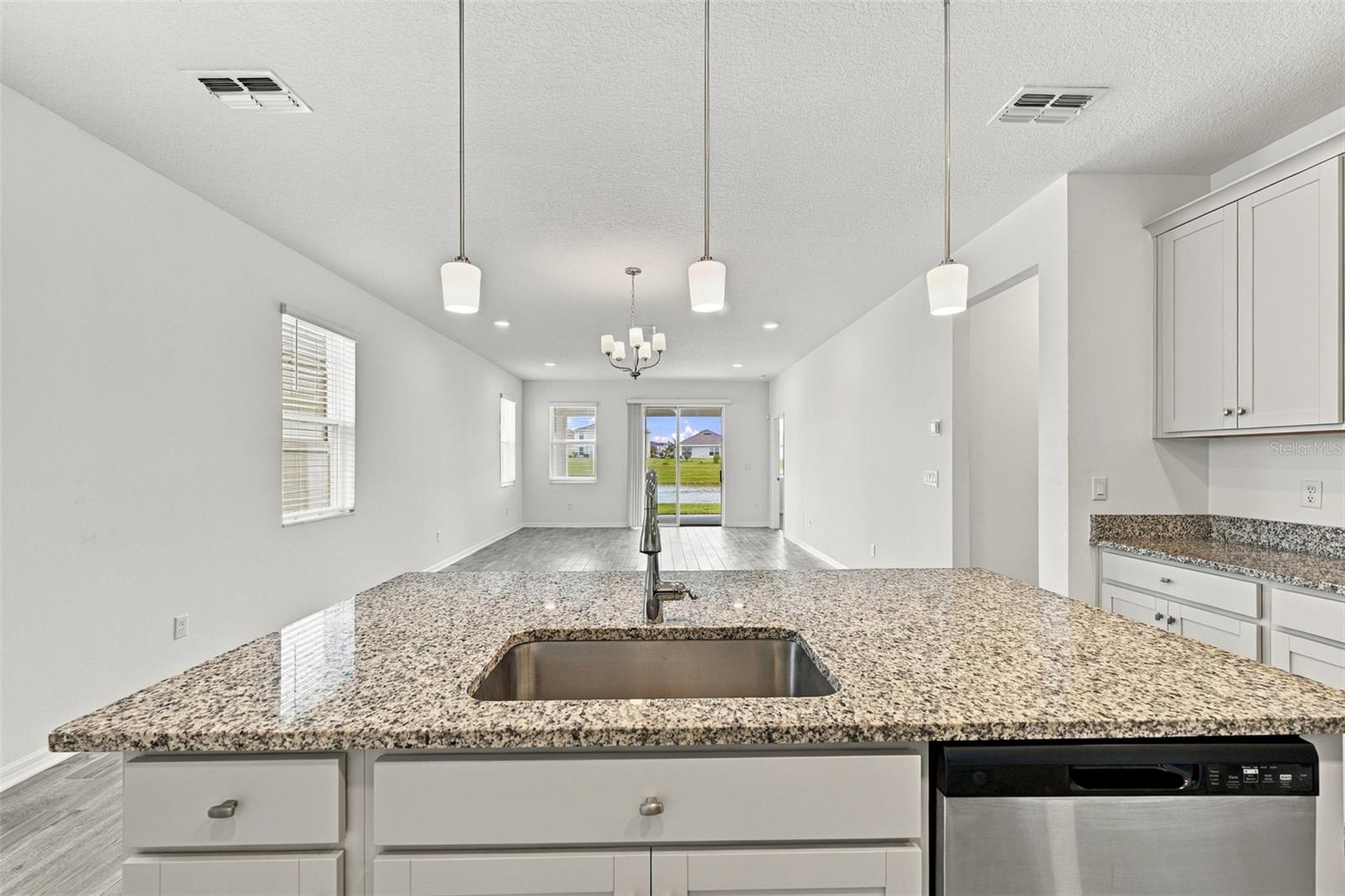 2952 Marine Grass Dr Property Photo 9