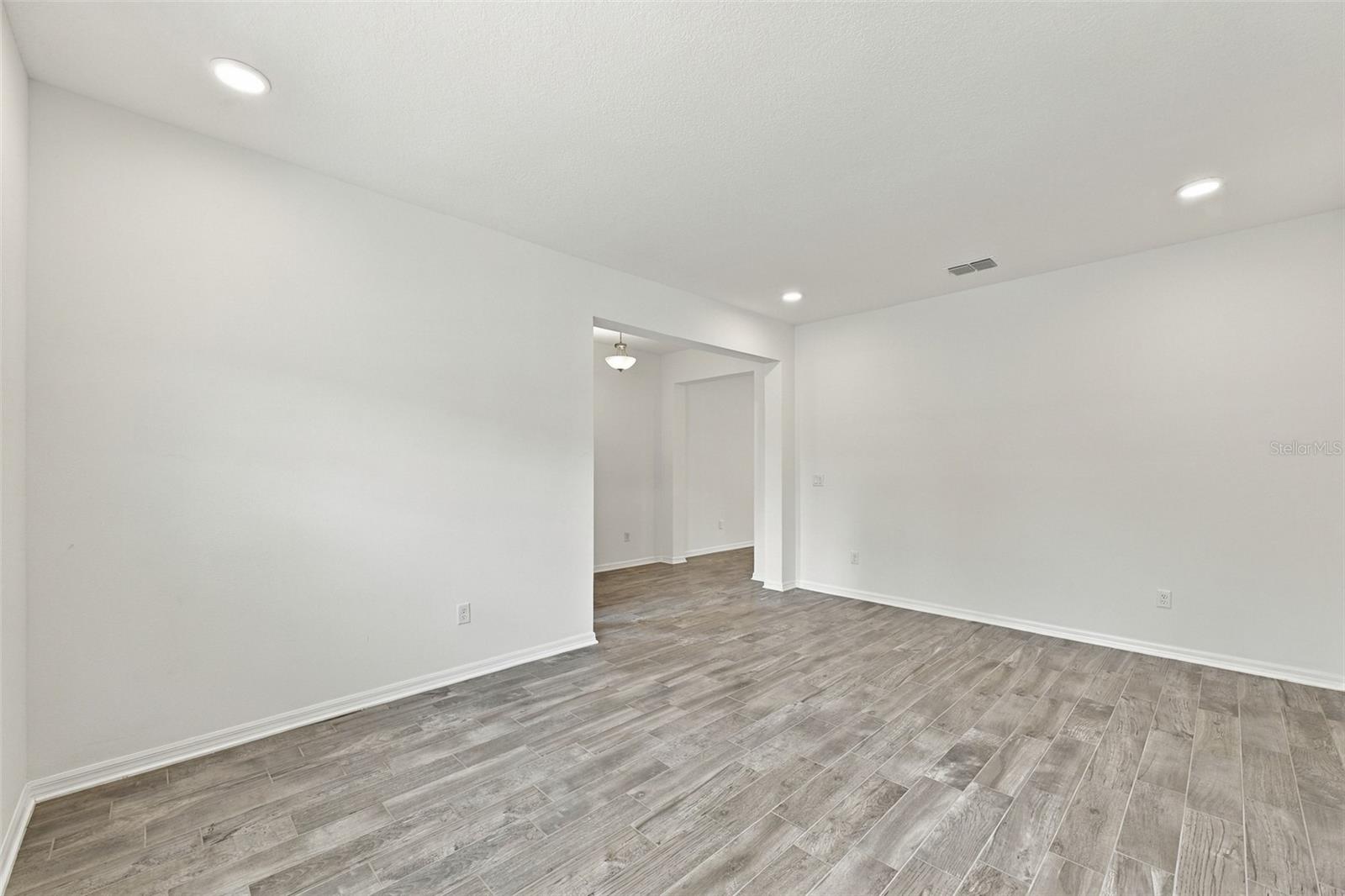 2952 Marine Grass Dr Property Photo 13