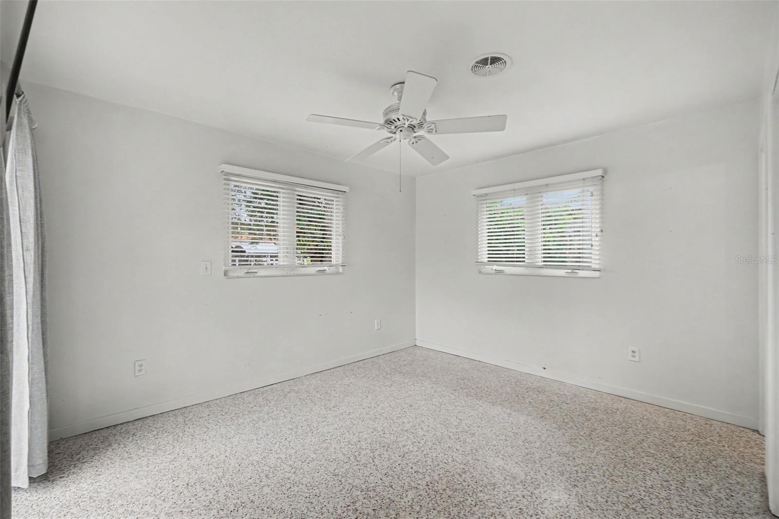 528 Ralph St Property Photo 26