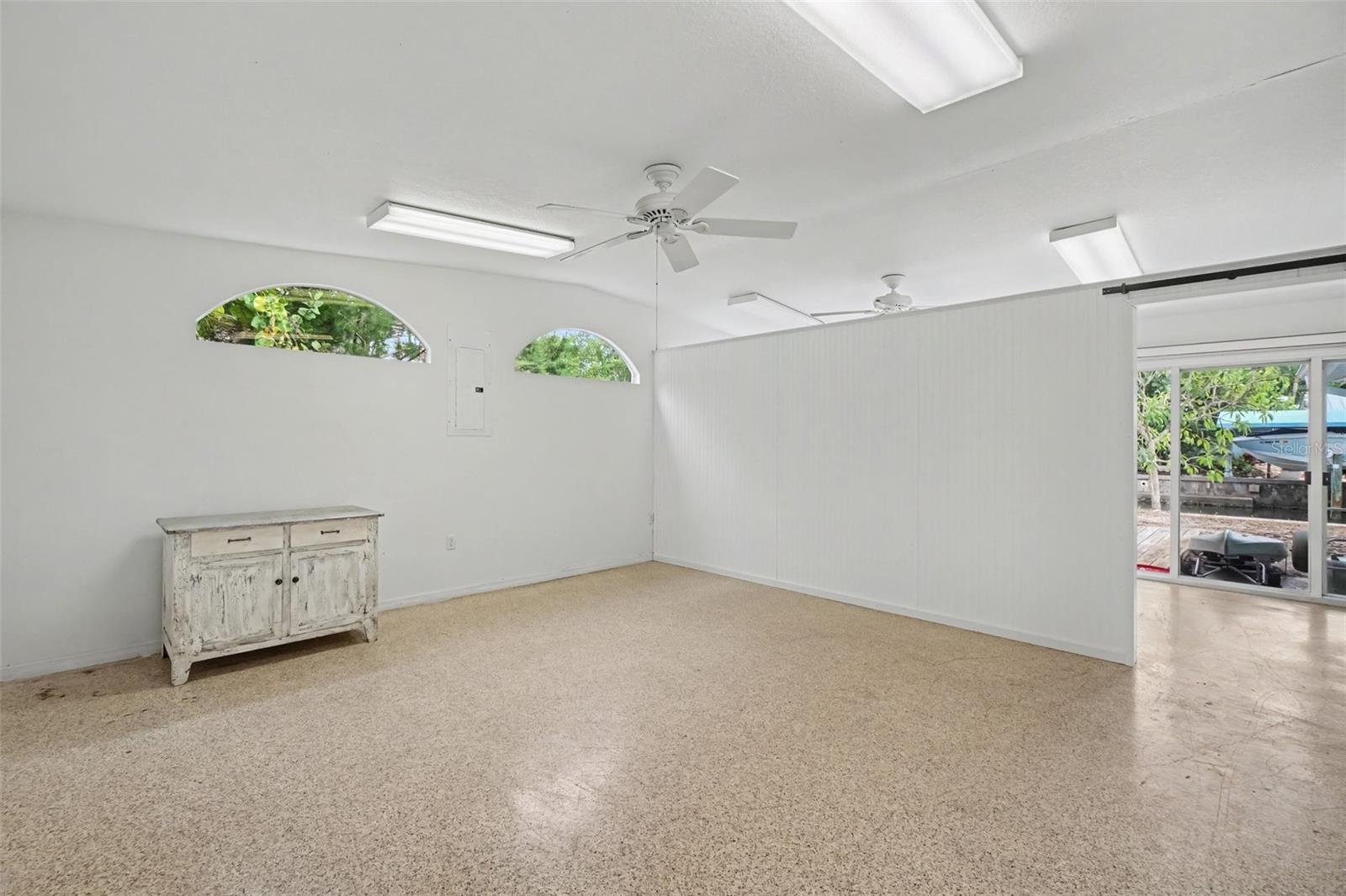 528 Ralph St Property Photo 36