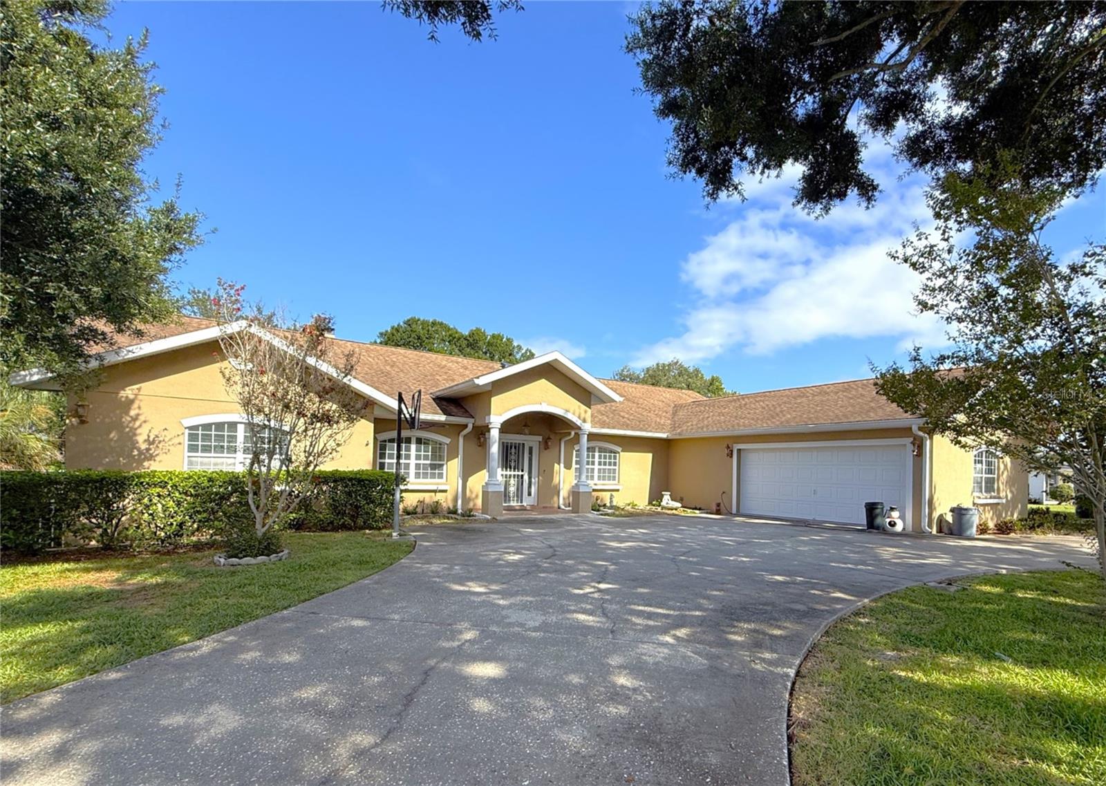 1348 Edgewater Beach Dr Property Photo 1