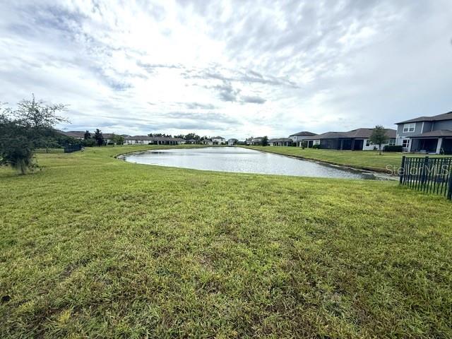 11523 Middle Fork Way Property Photo 2