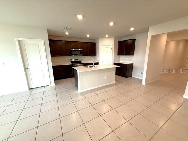 11523 Middle Fork Way Property Photo 3