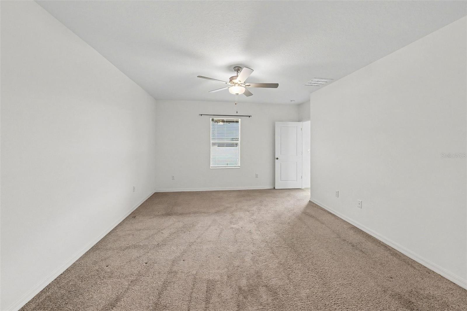 6450 Back Forty Loop Property Photo 14