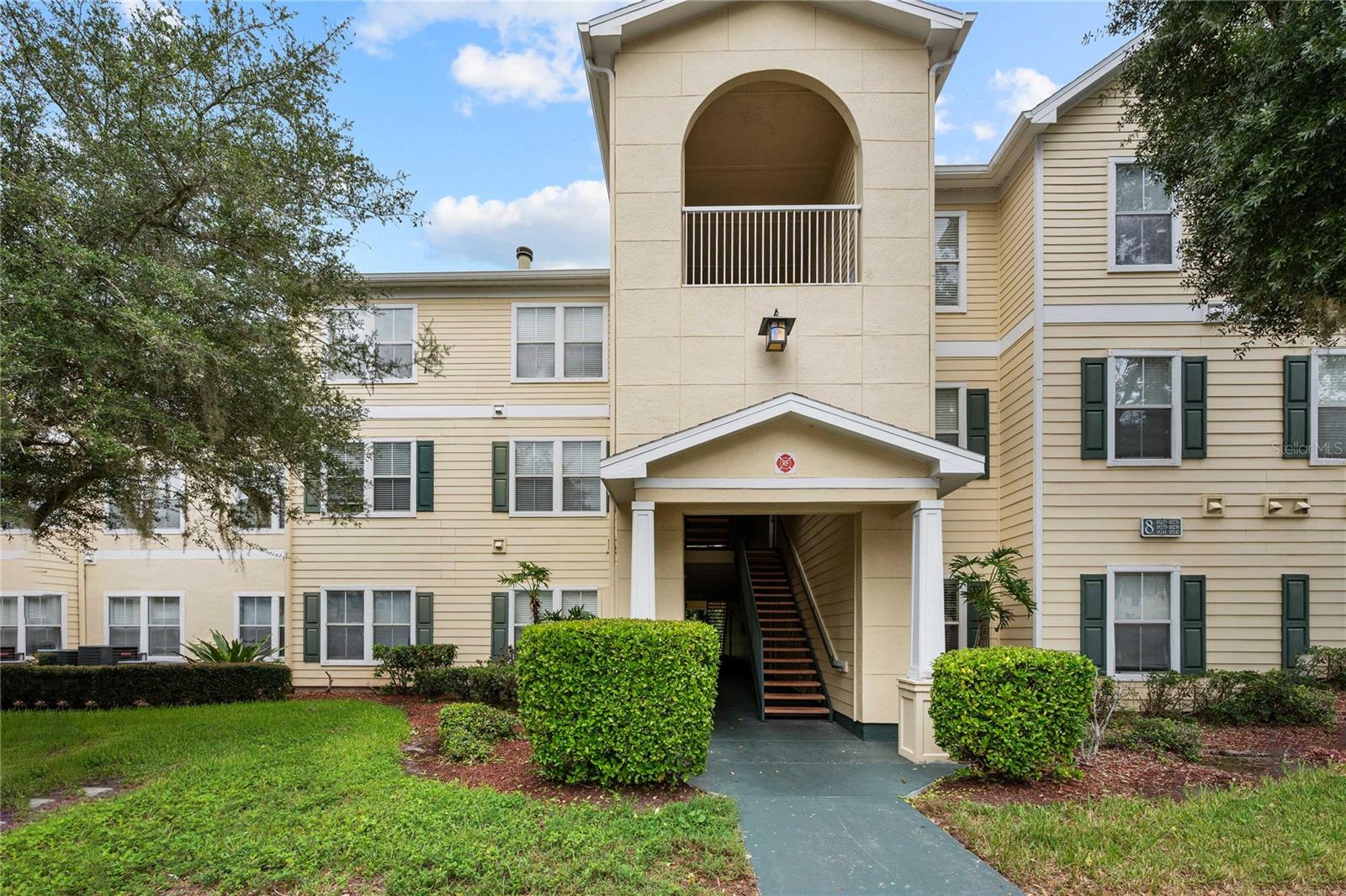 18235 Bridle Club Dr #18235 Property Photo 1