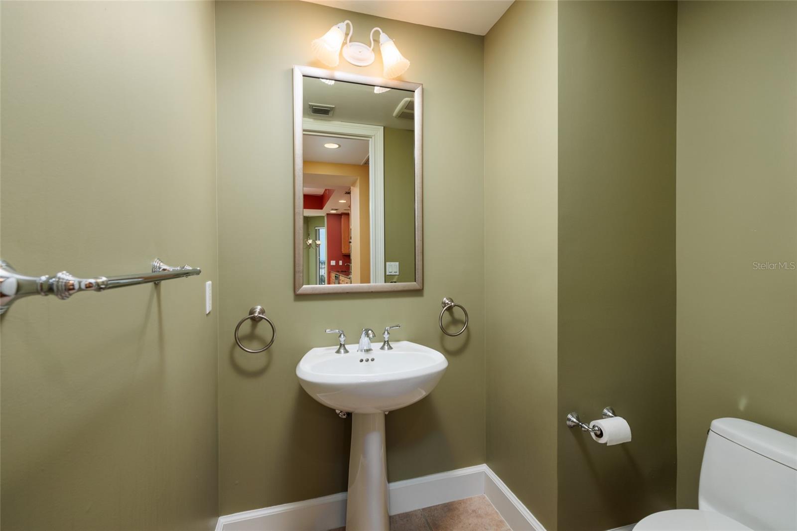 300 Beach Dr Ne #1804 Property Photo 31