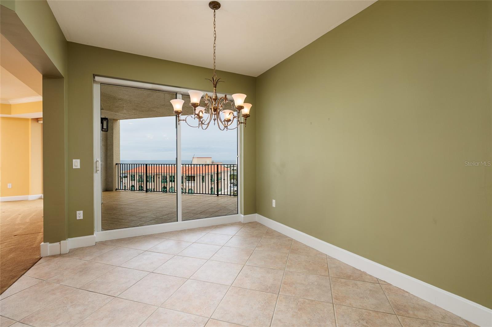 300 Beach Dr Ne #1804 Property Photo 35