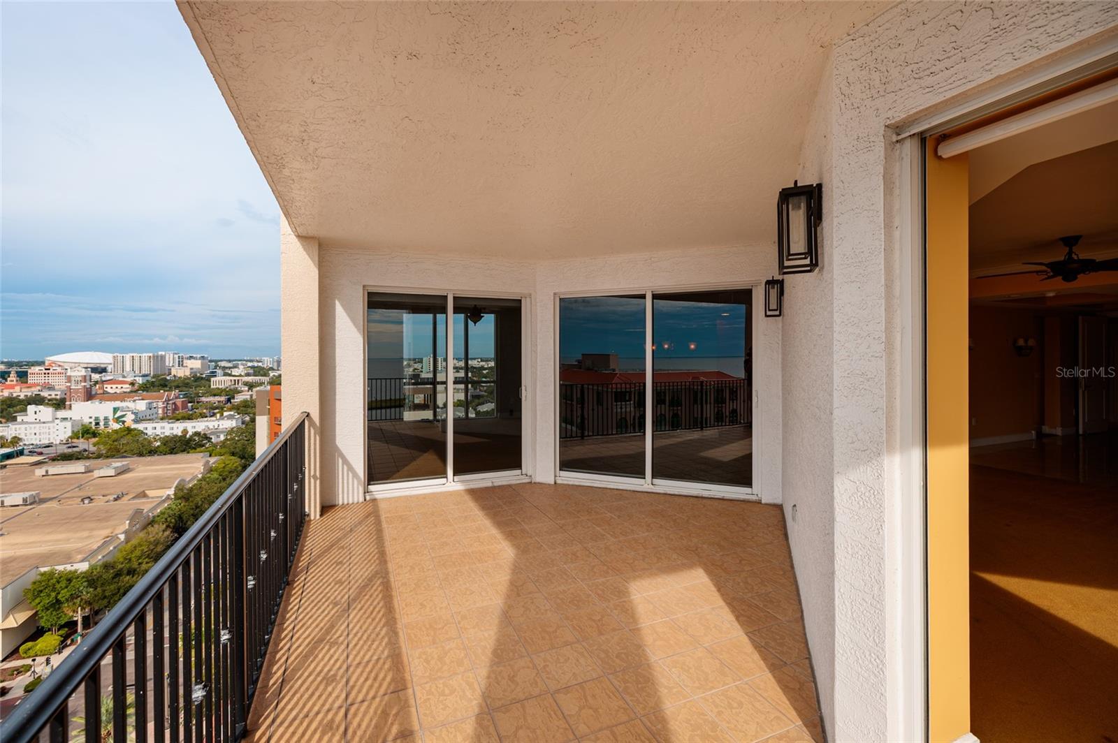 300 Beach Dr Ne #1804 Property Photo 39