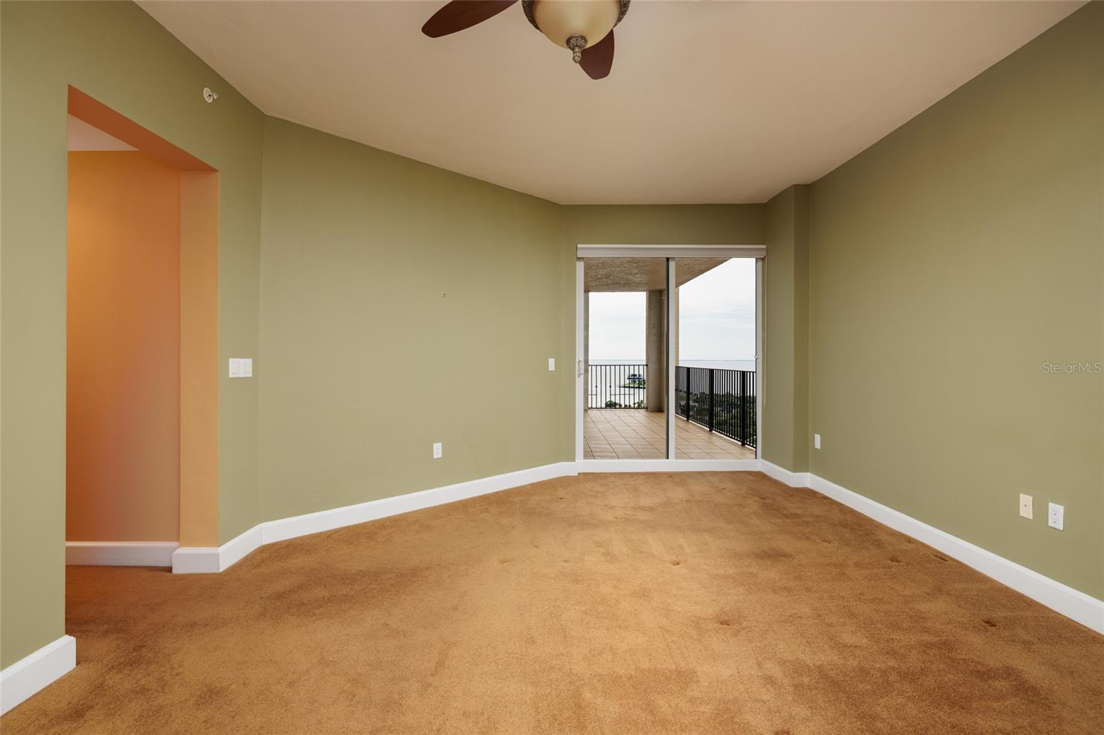 300 Beach Dr Ne #1804 Property Photo 49