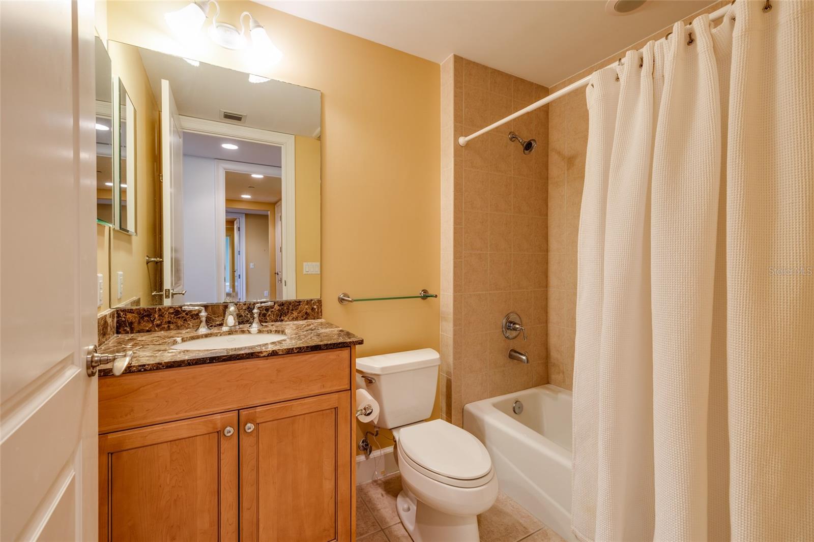 300 Beach Dr Ne #1804 Property Photo 59
