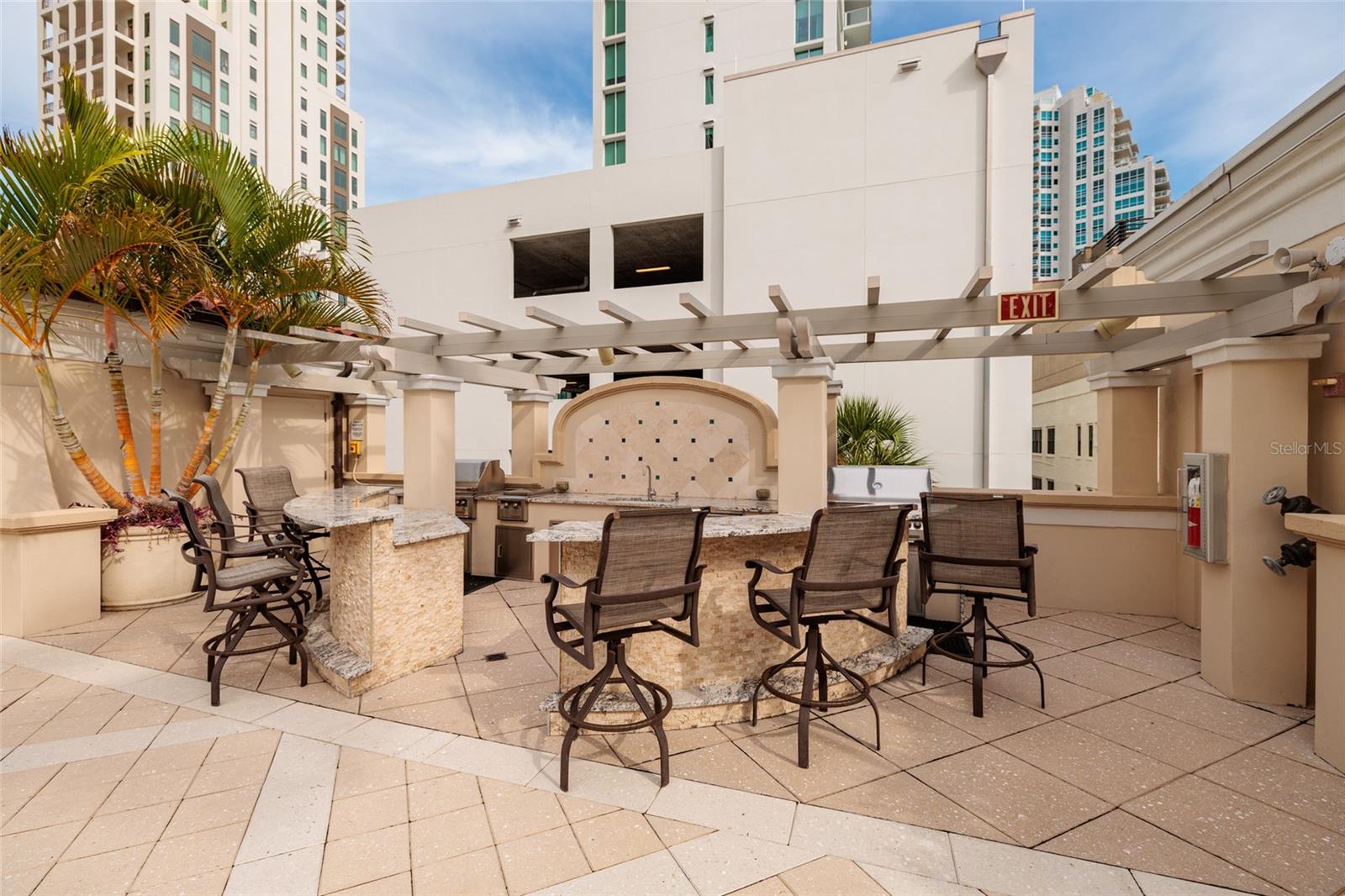 300 Beach Dr Ne #1804 Property Photo 82