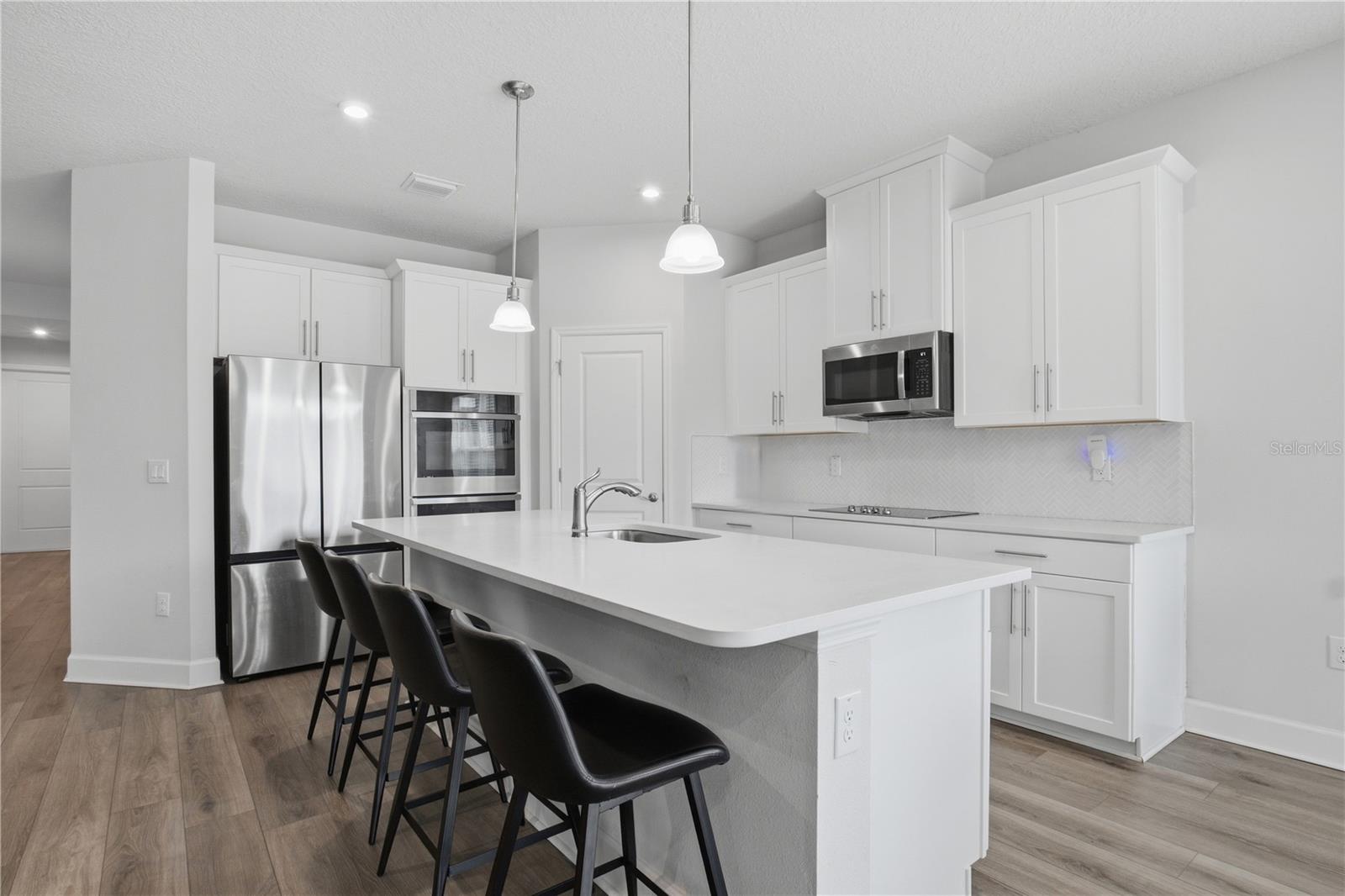 8324 Greenway Ave Property Photo 11