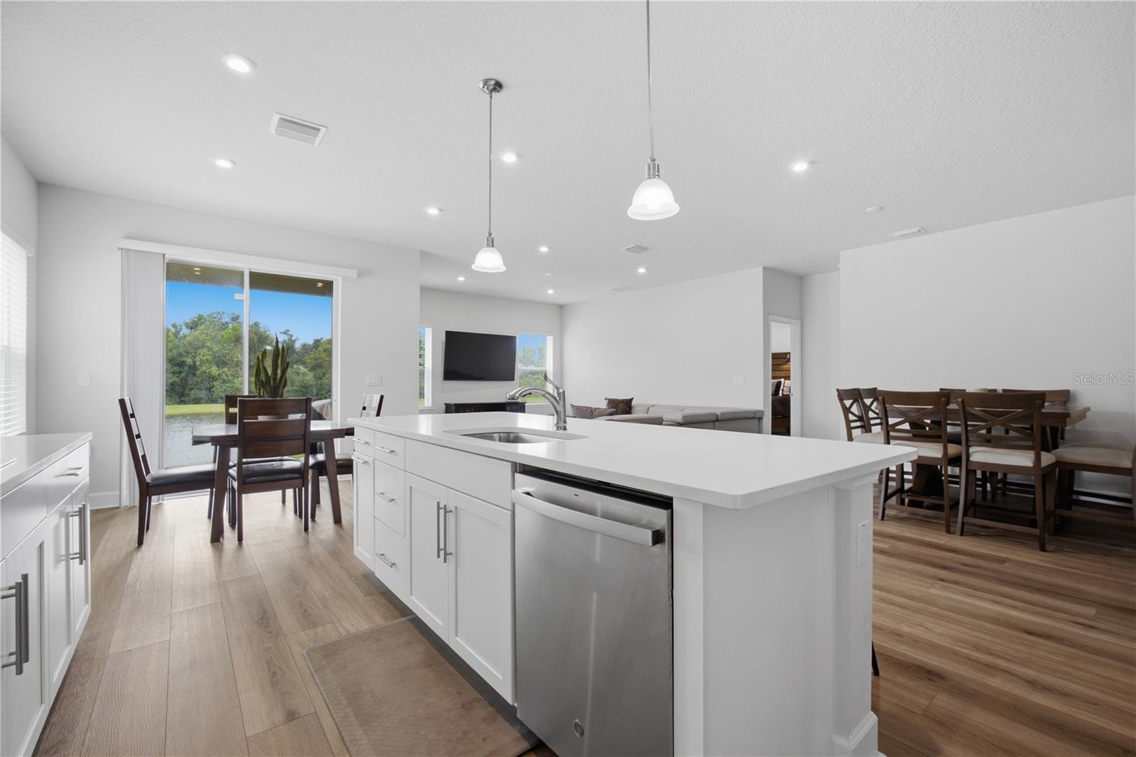 8324 Greenway Ave Property Photo 12