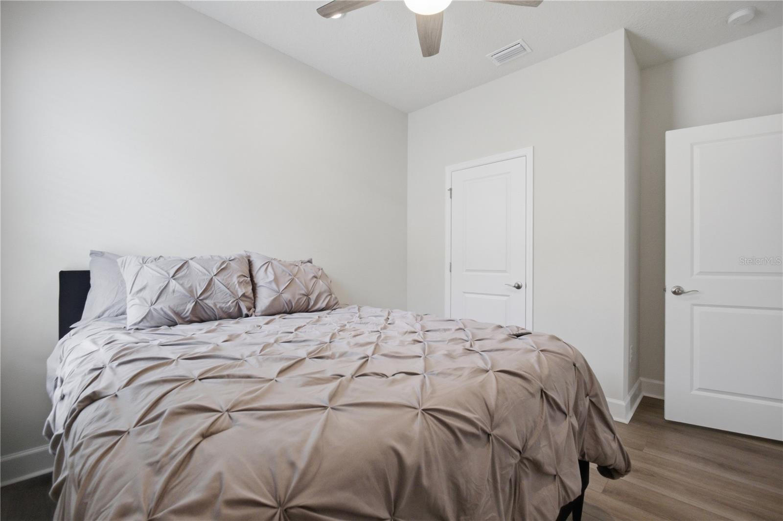 8324 Greenway Ave Property Photo 25