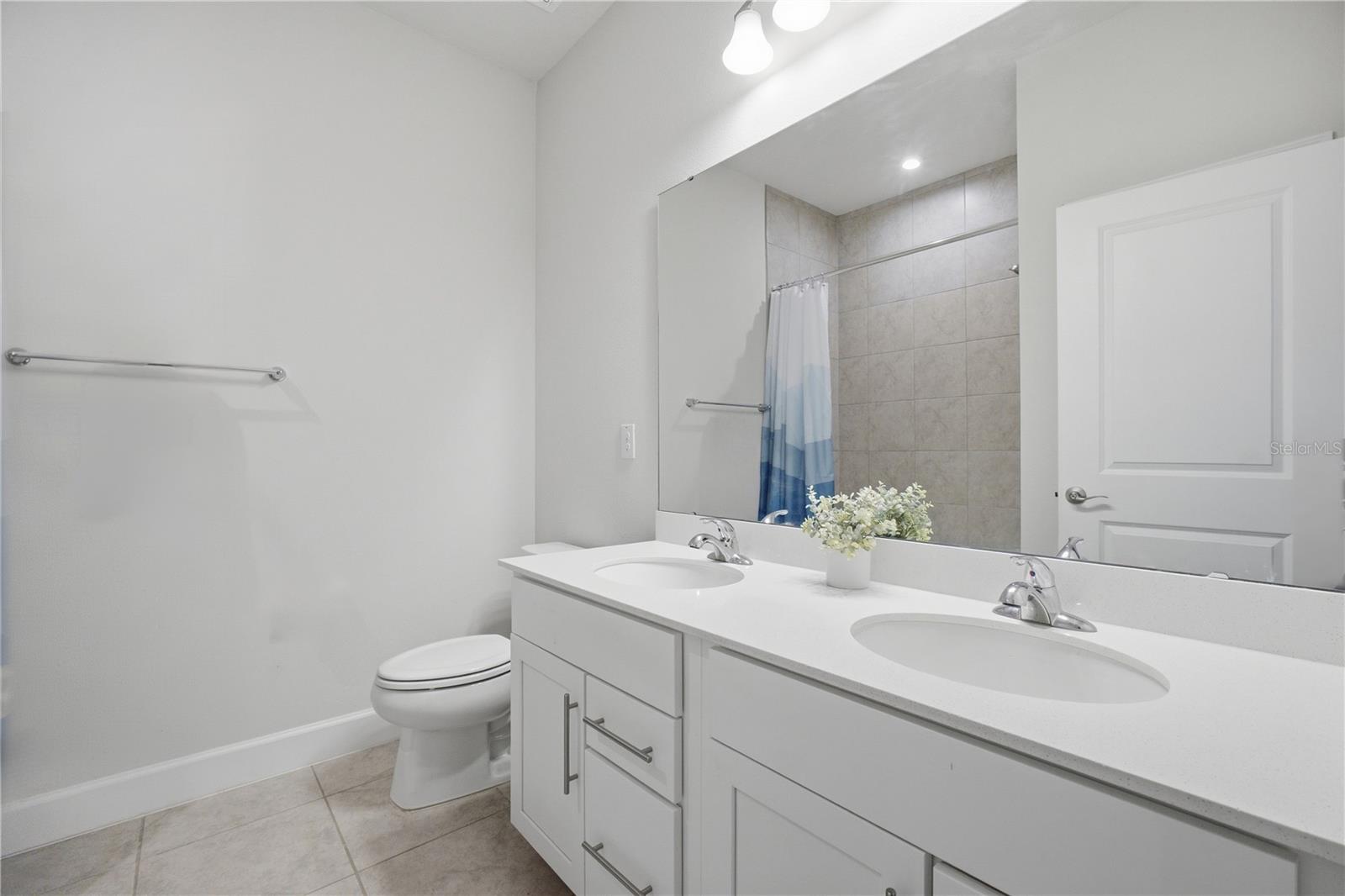 8324 Greenway Ave Property Photo 28
