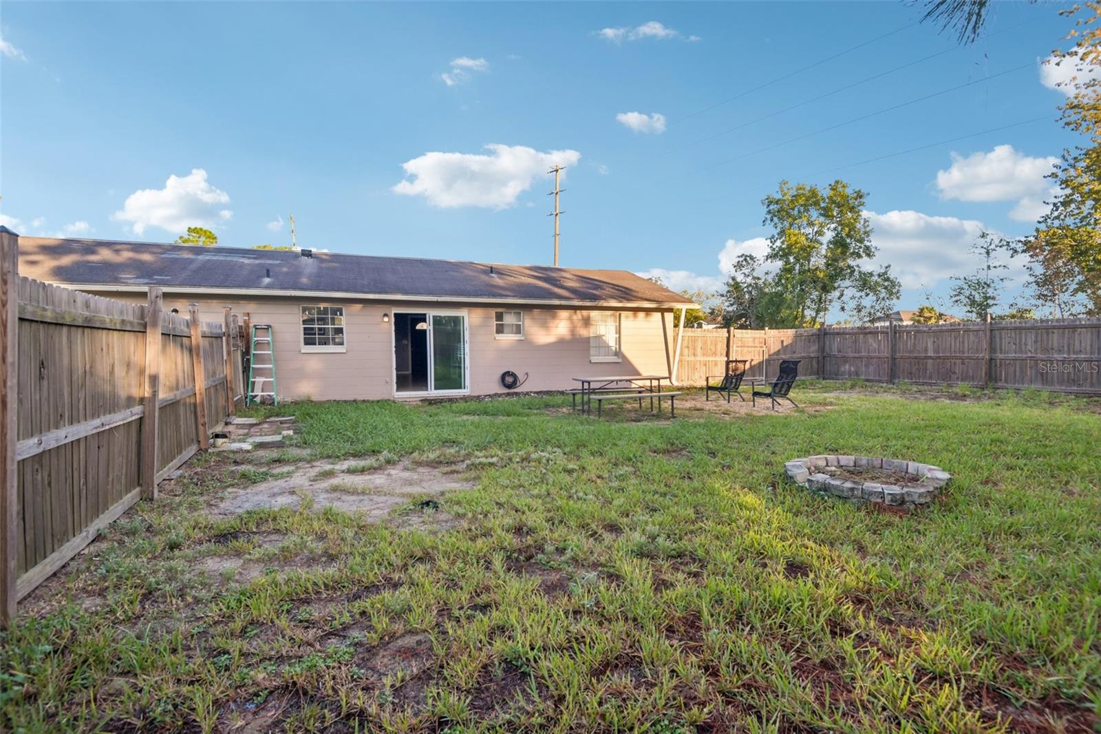 5550 Mariner Blvd Property Photo 30