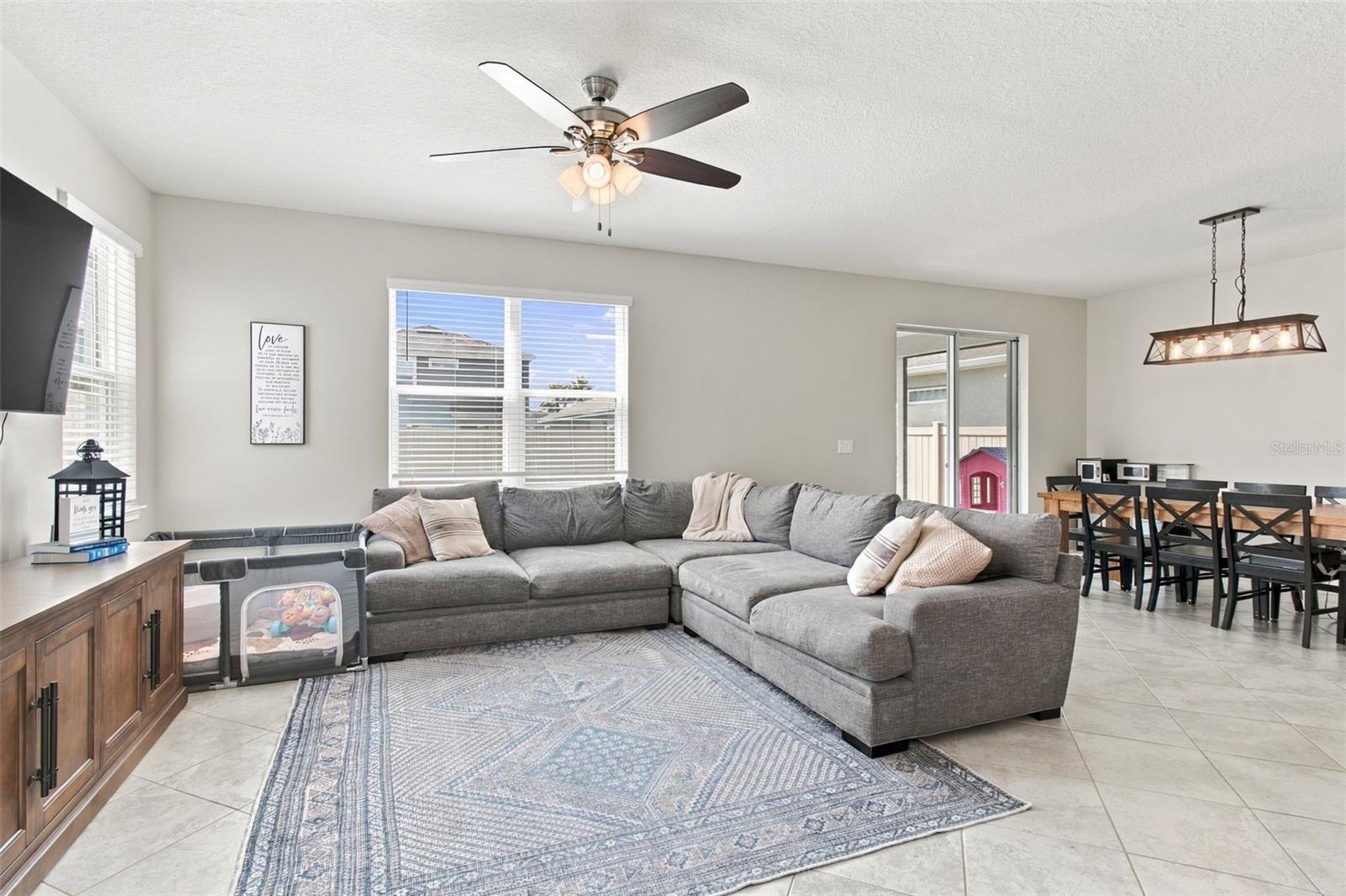 11609 Gold Dust Ct Property Photo 5
