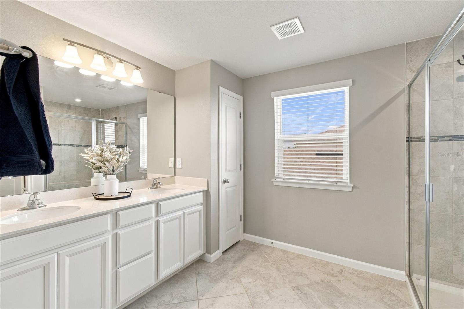 11609 Gold Dust Ct Property Photo 17