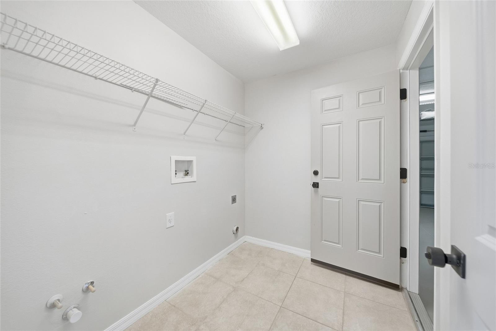 4035 Carteret Dr Property Photo 12